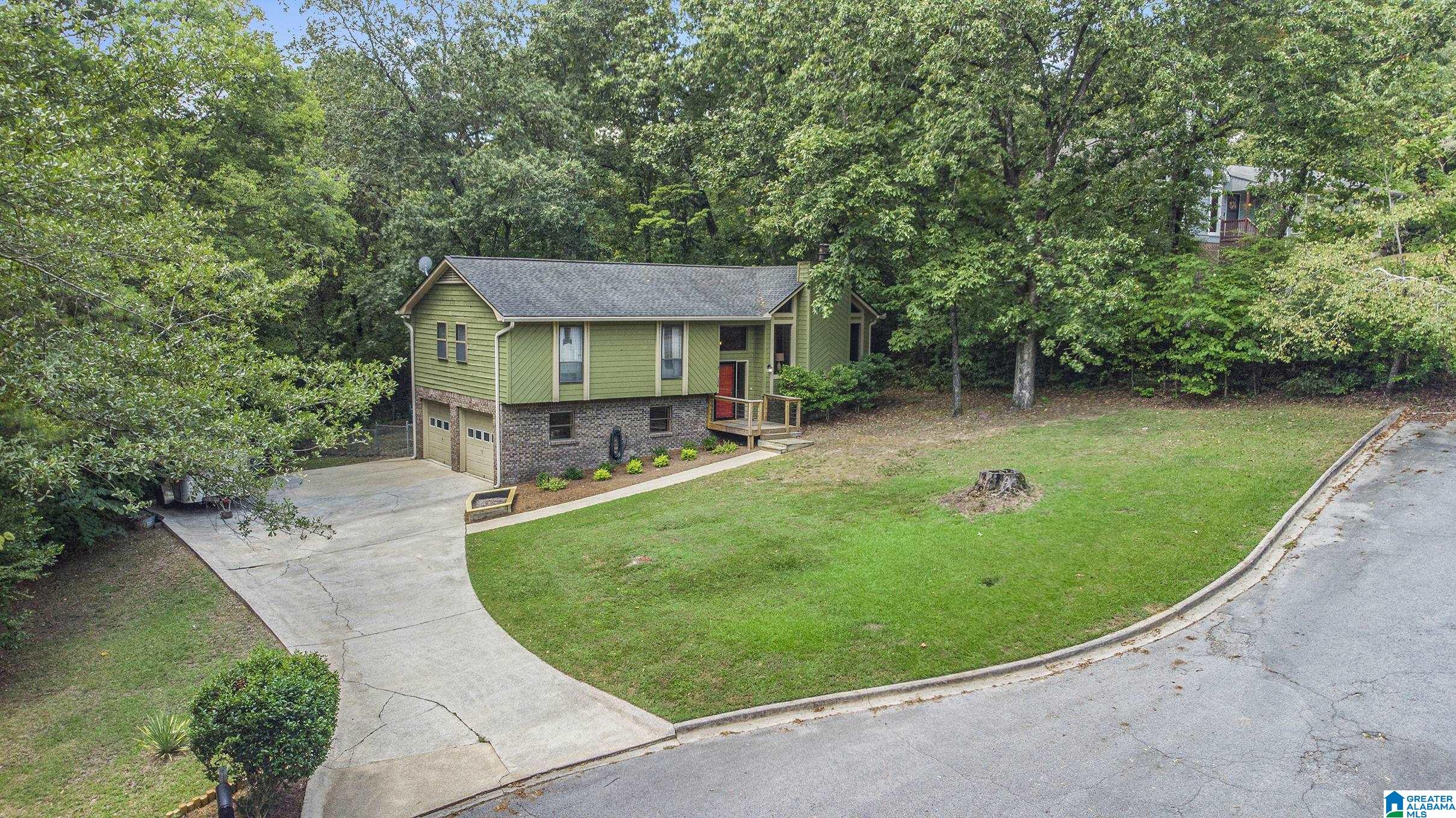 116 WHITECAP CIRCLE
