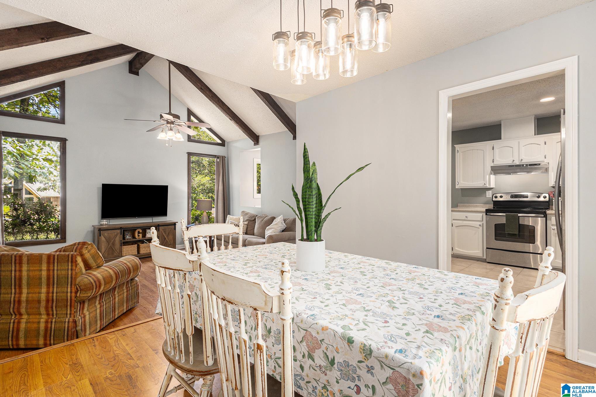 116 WHITECAP CIRCLE