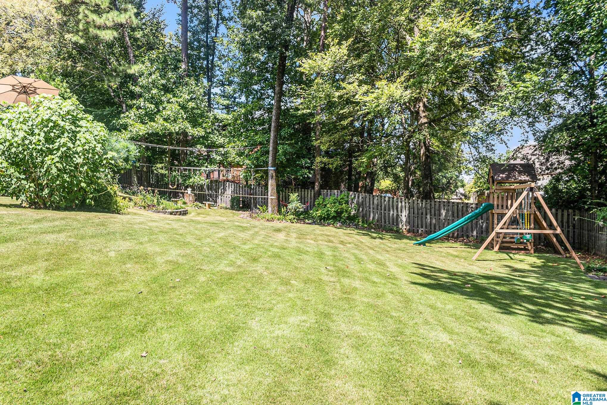 705 OAKLINE CIRCLE