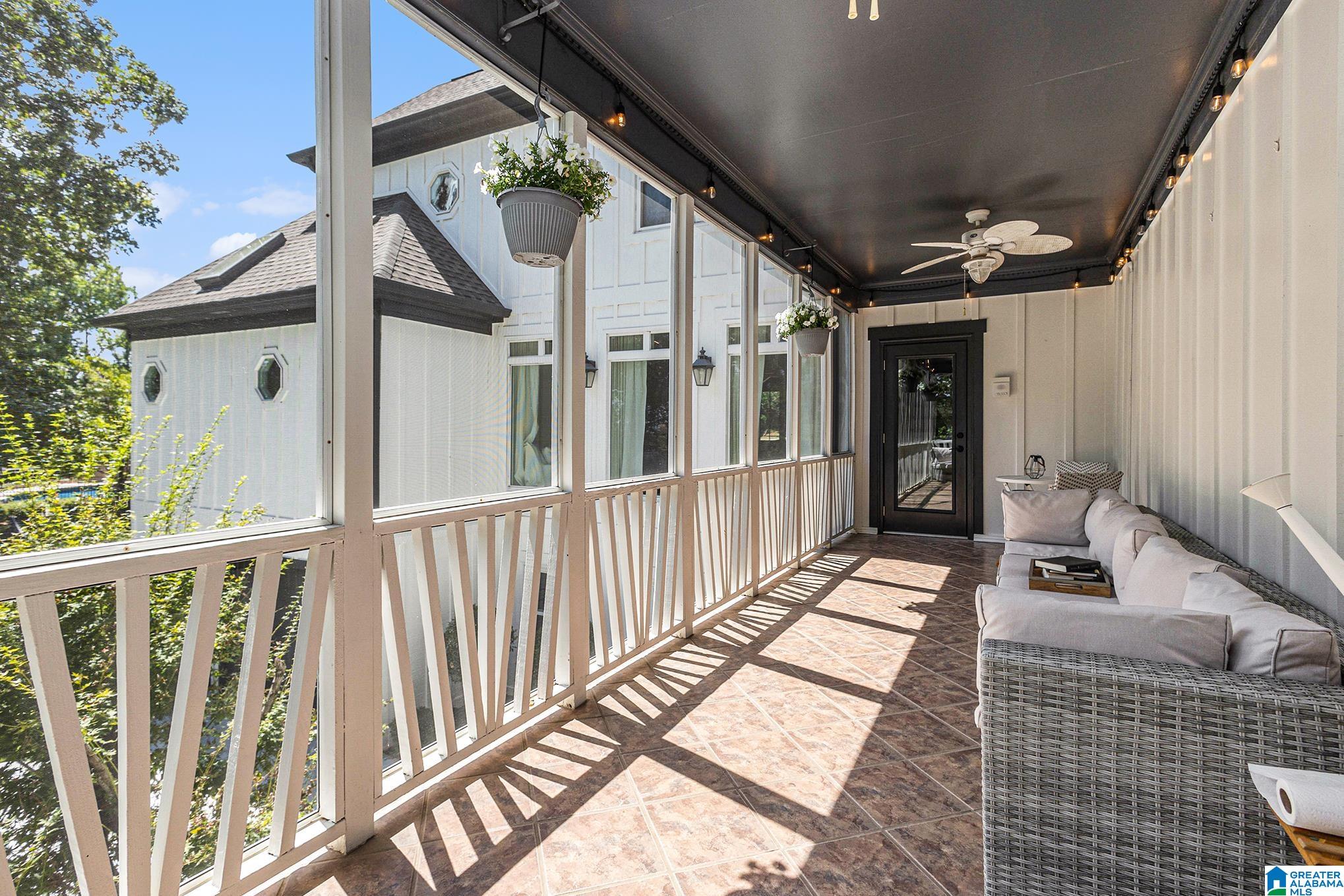705 OAKLINE CIRCLE