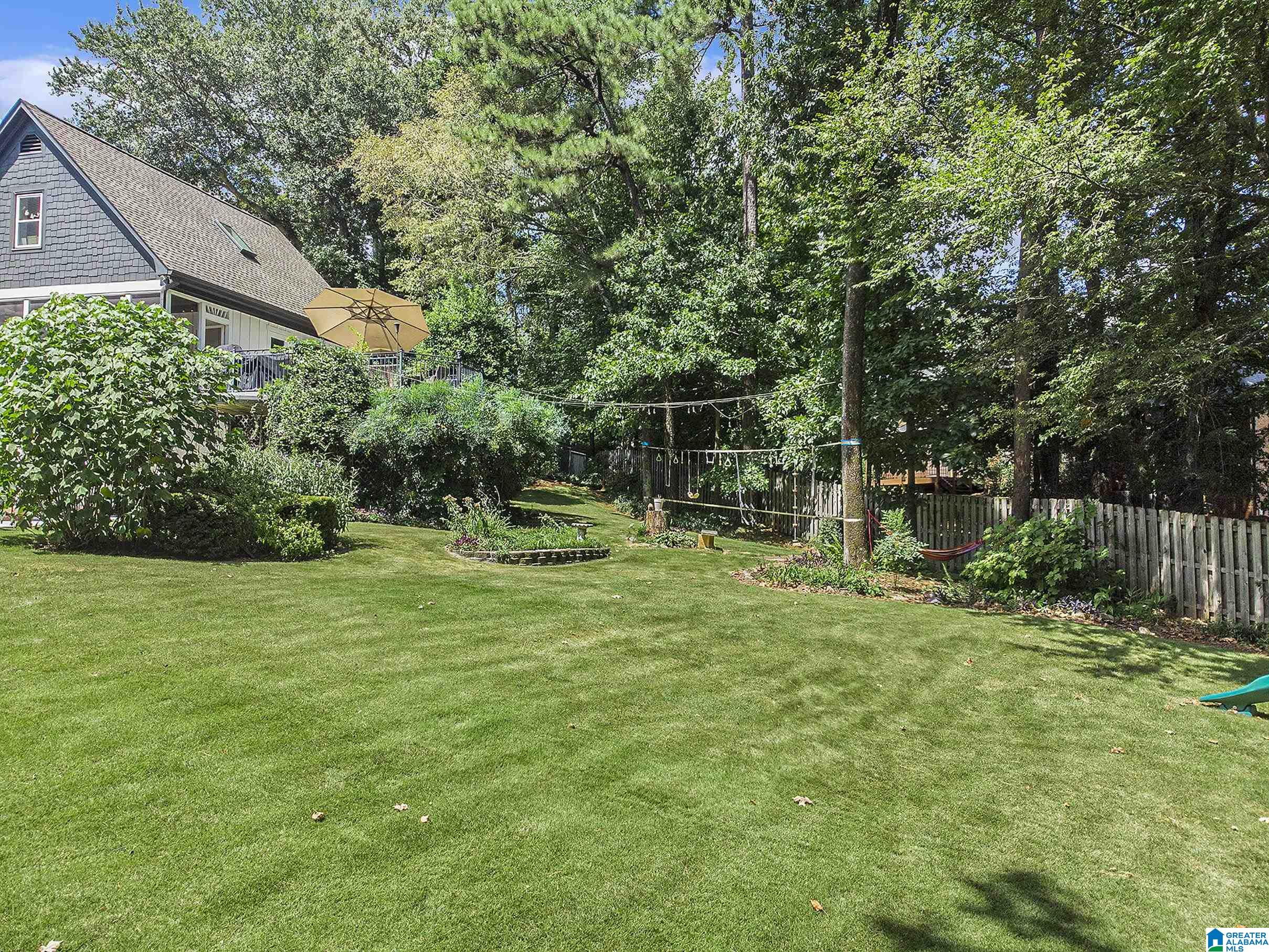 705 OAKLINE CIRCLE
