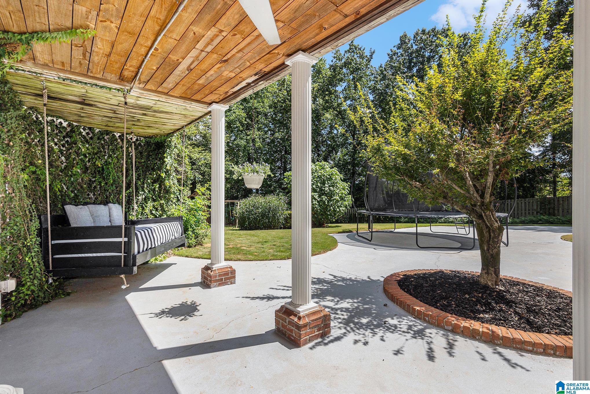 705 OAKLINE CIRCLE