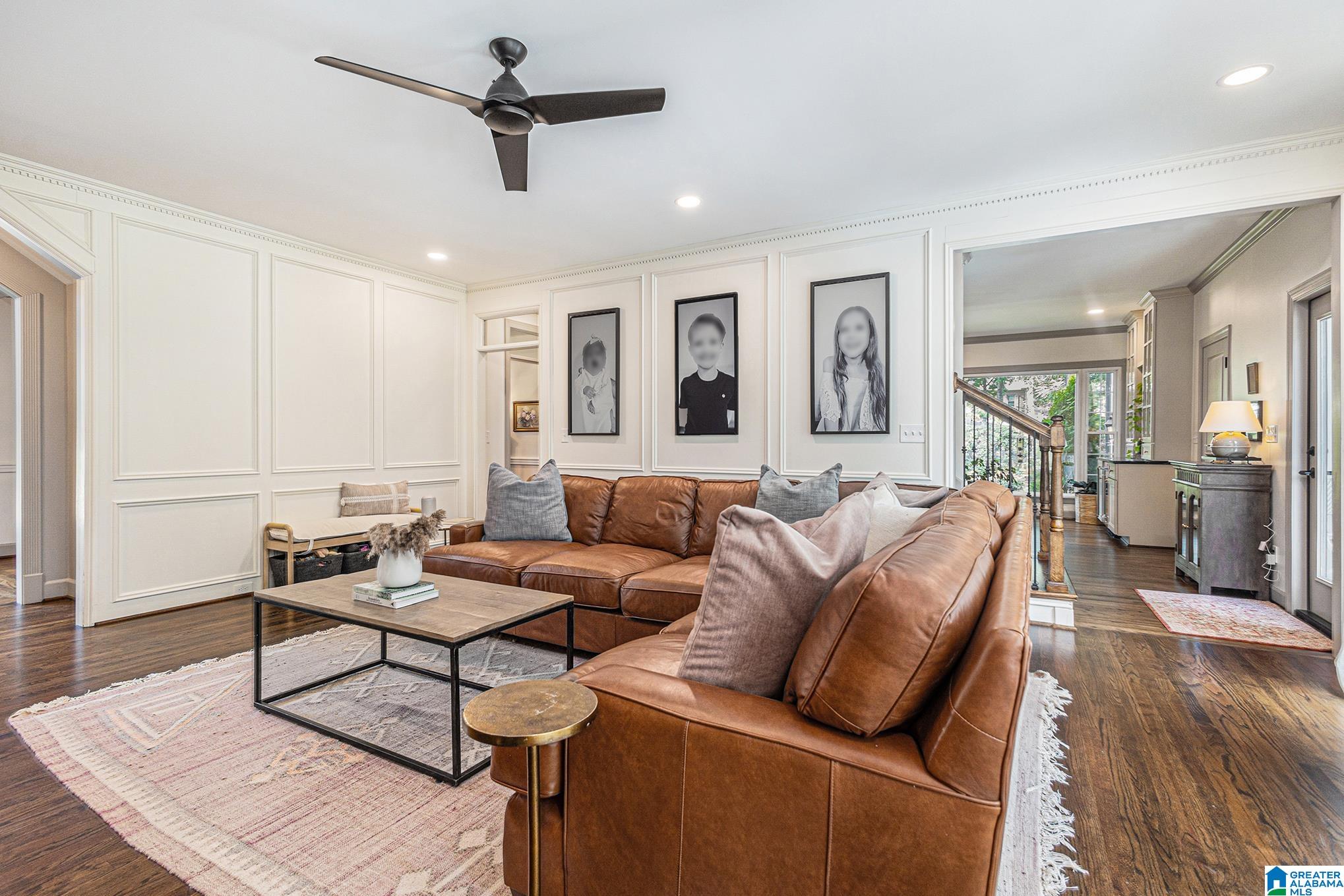 705 OAKLINE CIRCLE