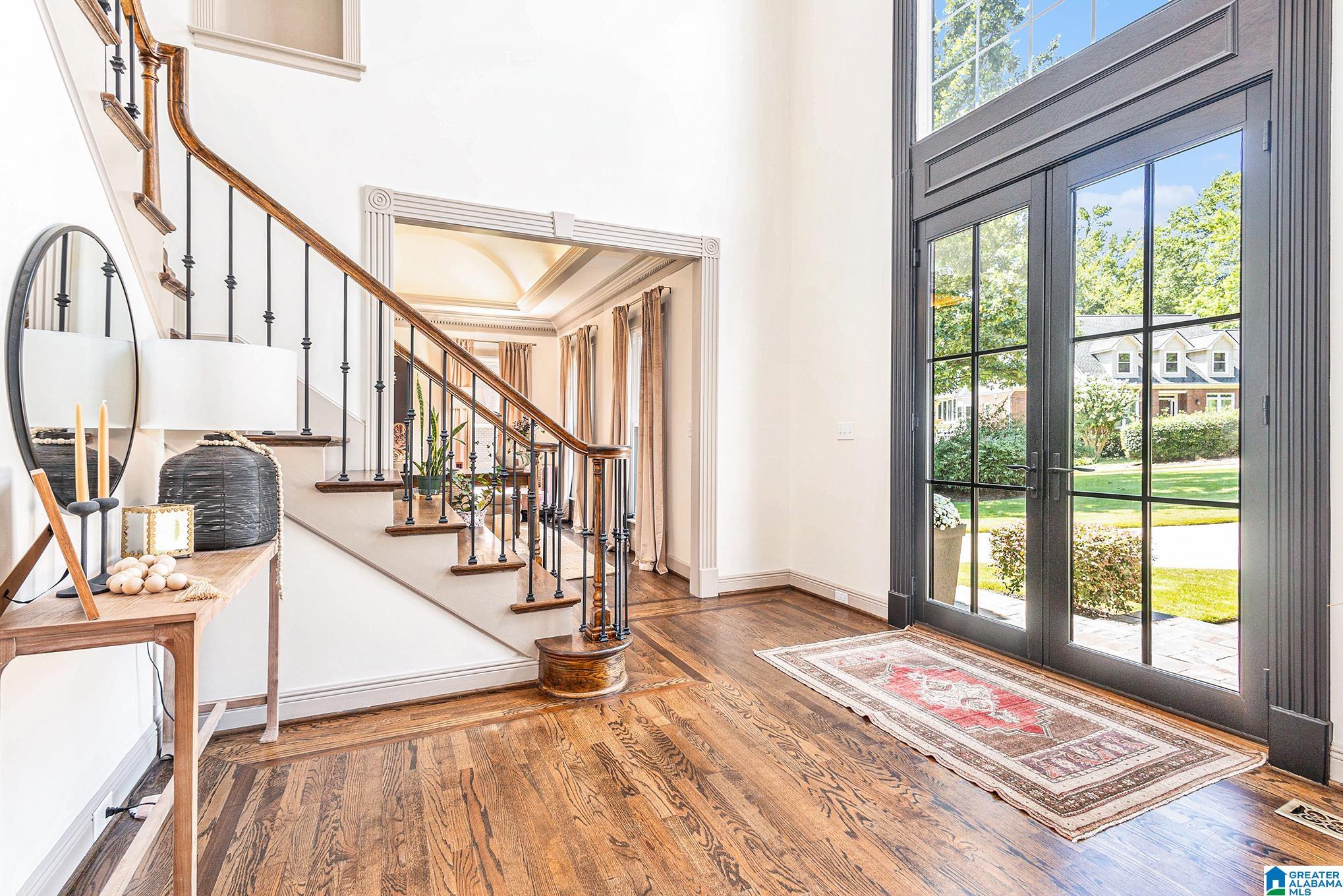 705 OAKLINE CIRCLE