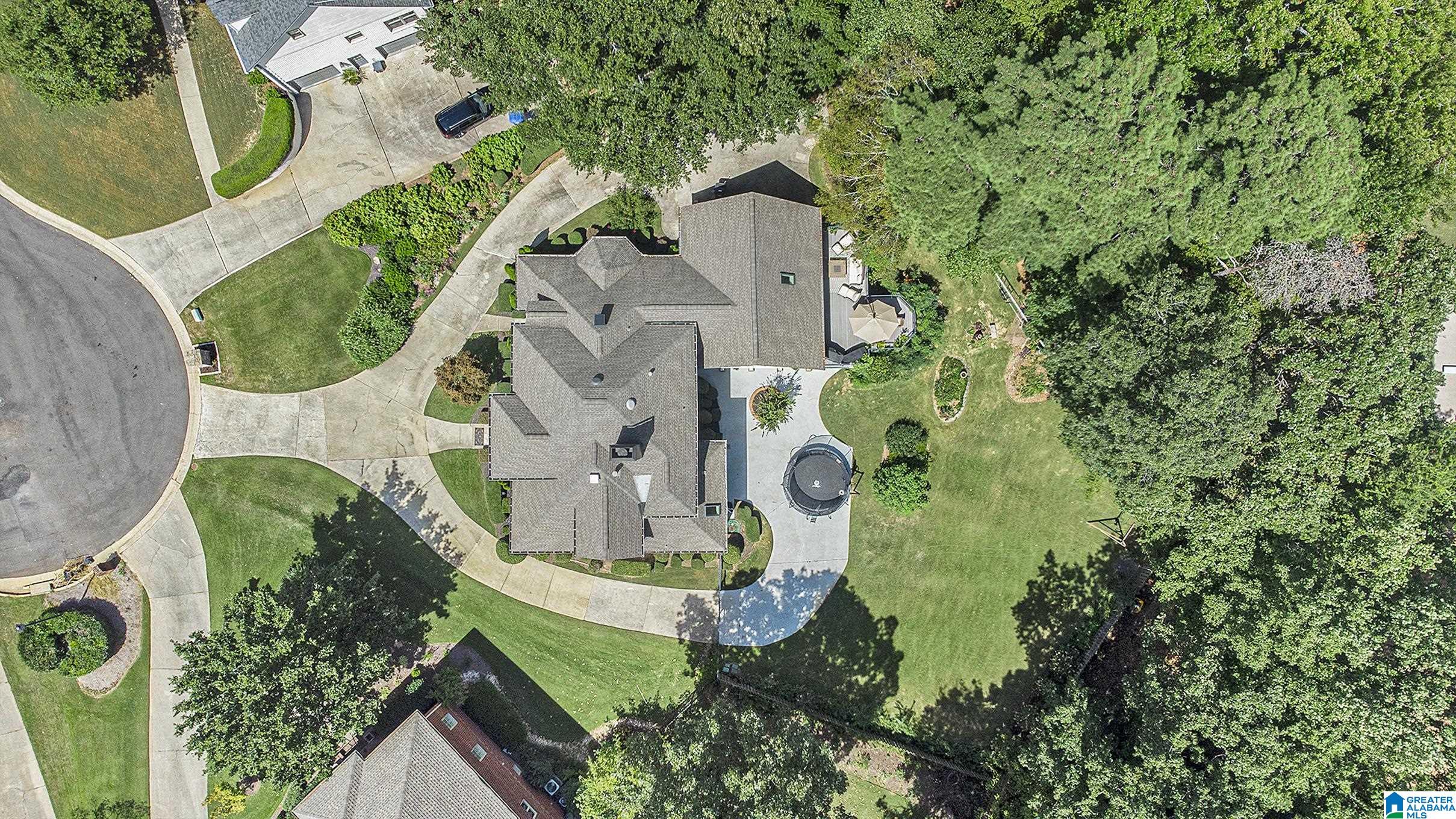 705 OAKLINE CIRCLE