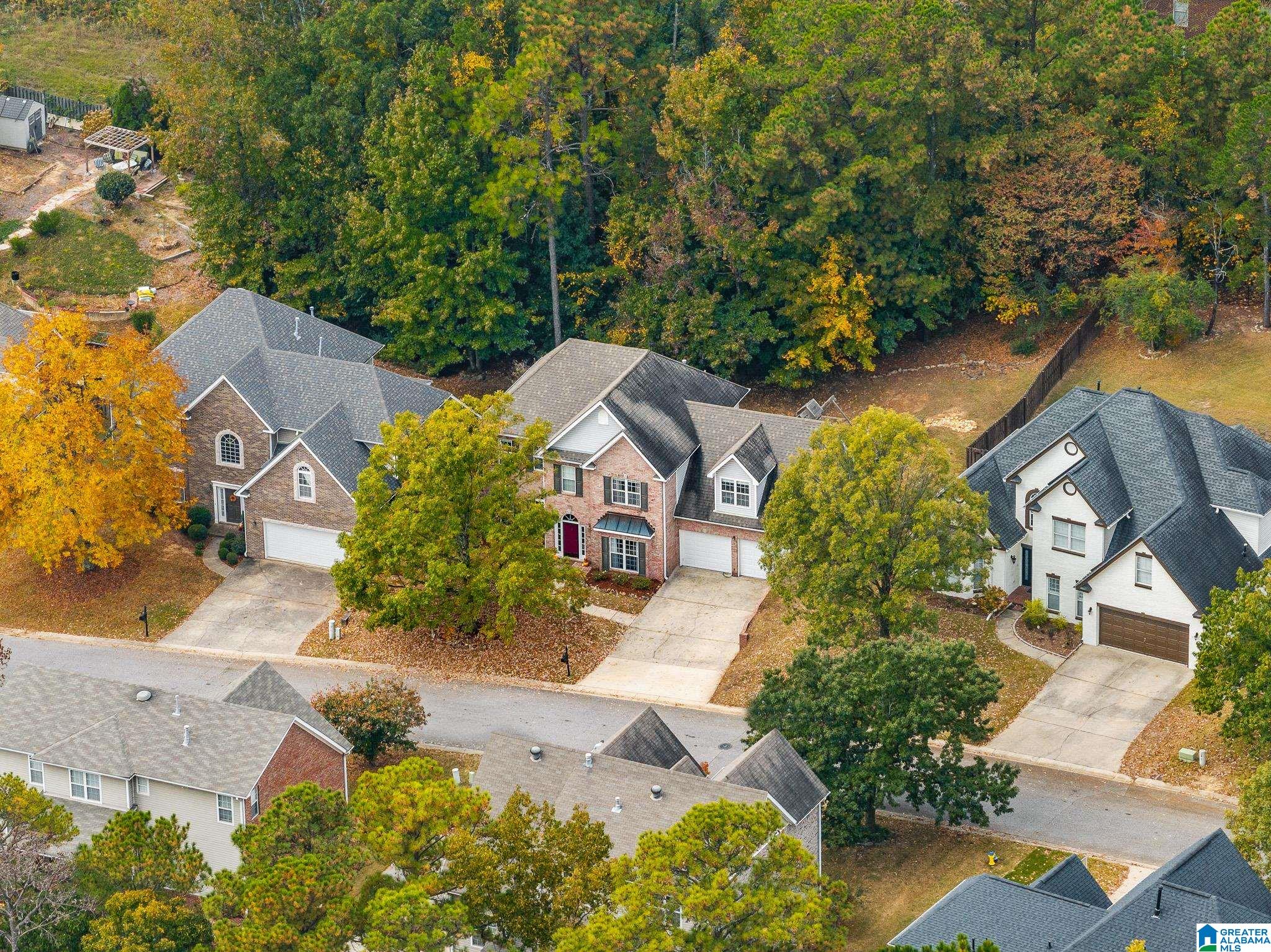 561 WHITE STONE WAY