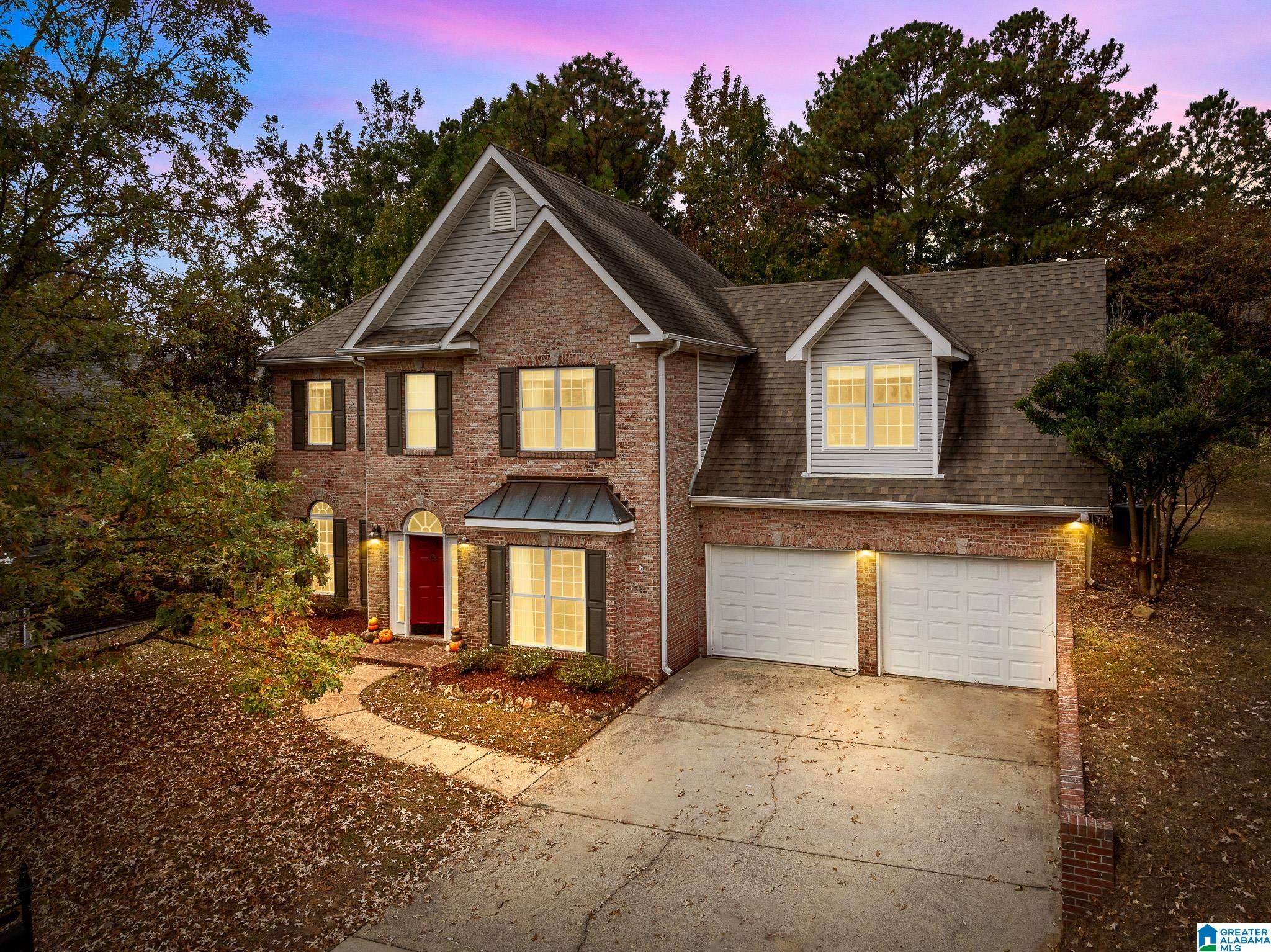 561 WHITE STONE WAY