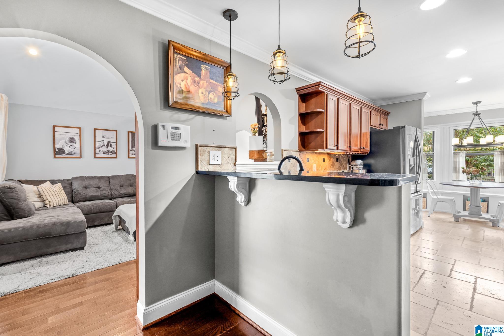 4352 MORNINGSIDE DRIVE