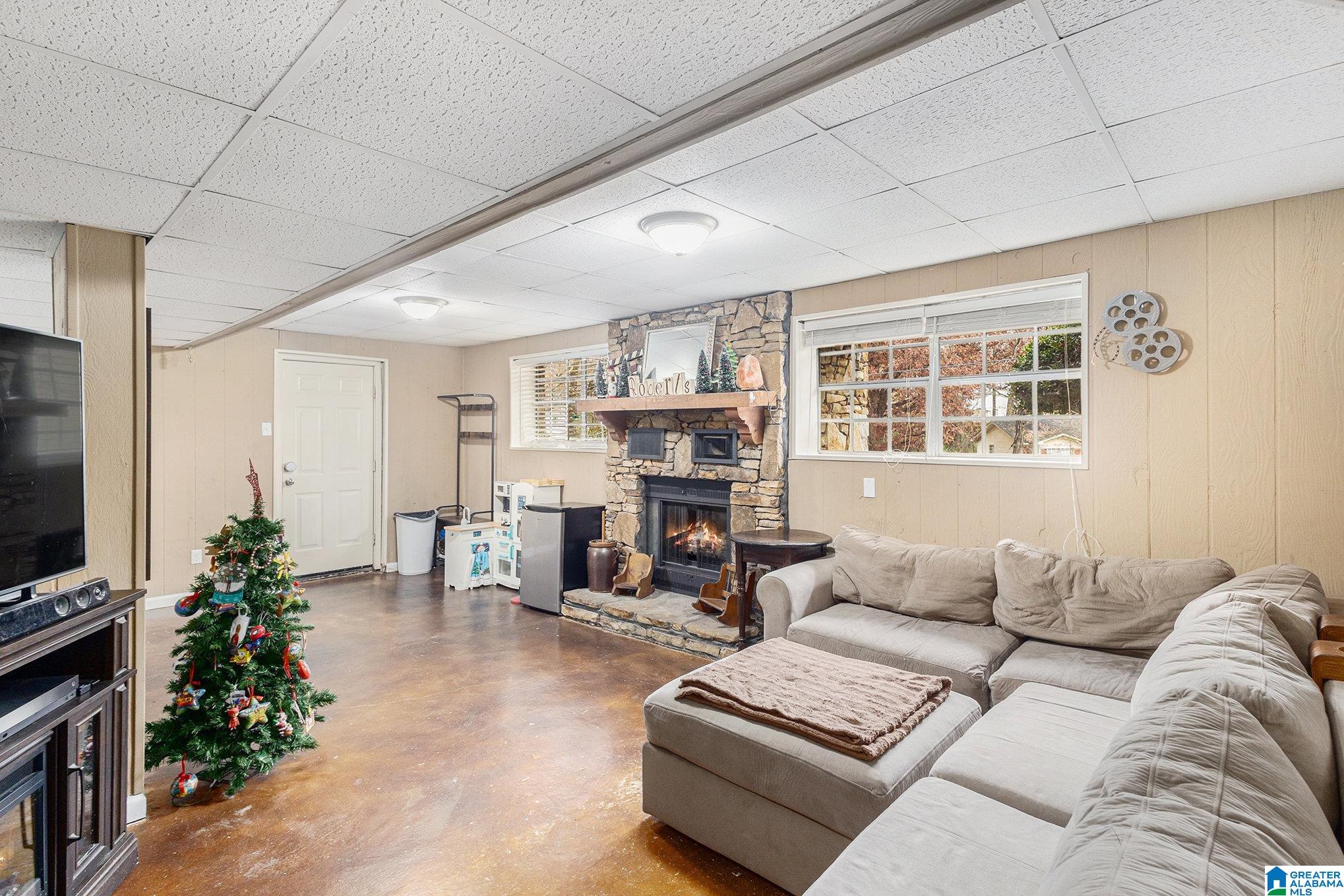 5234 MIKE DRIVE