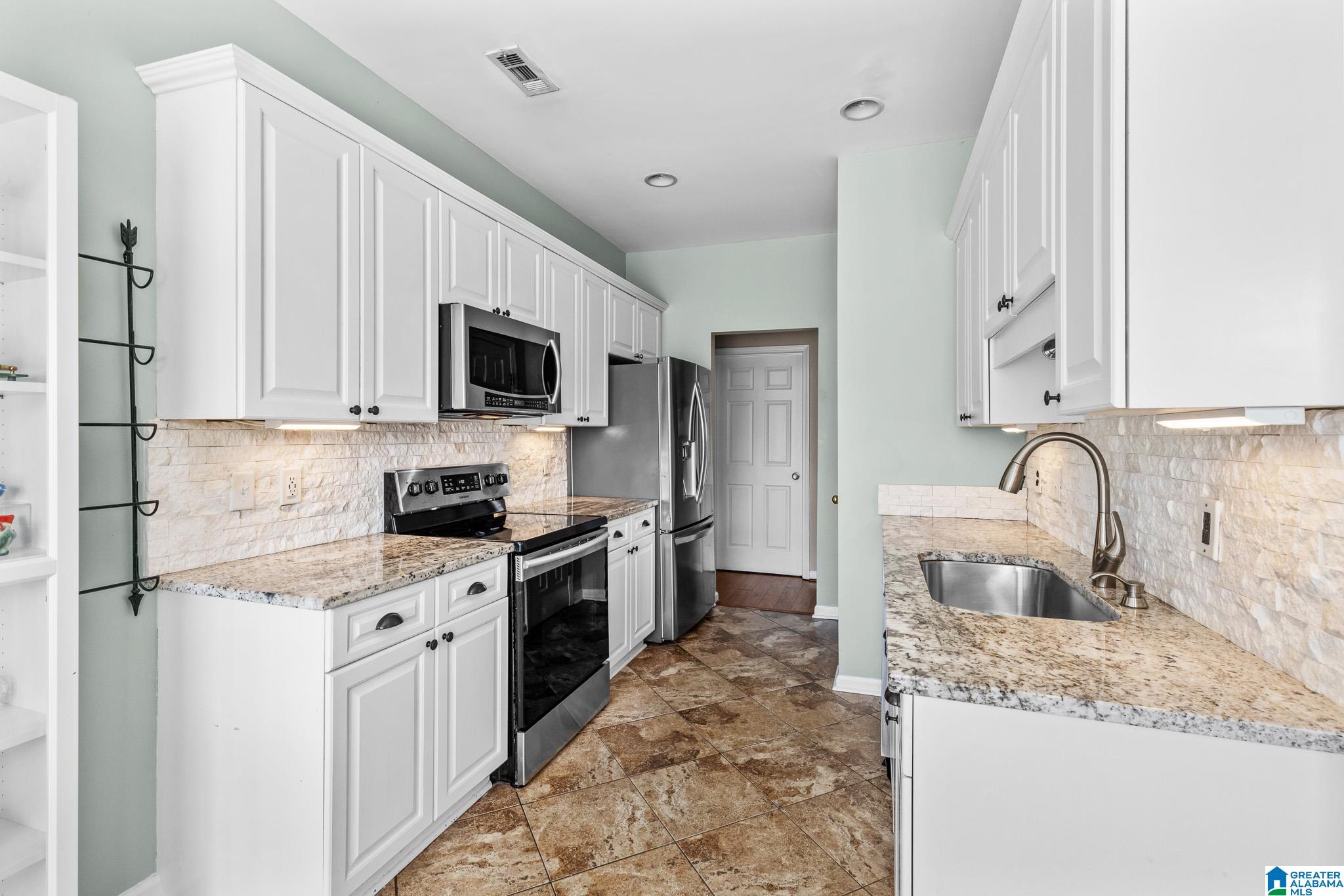 1205 OLD CAHABA TRACE
