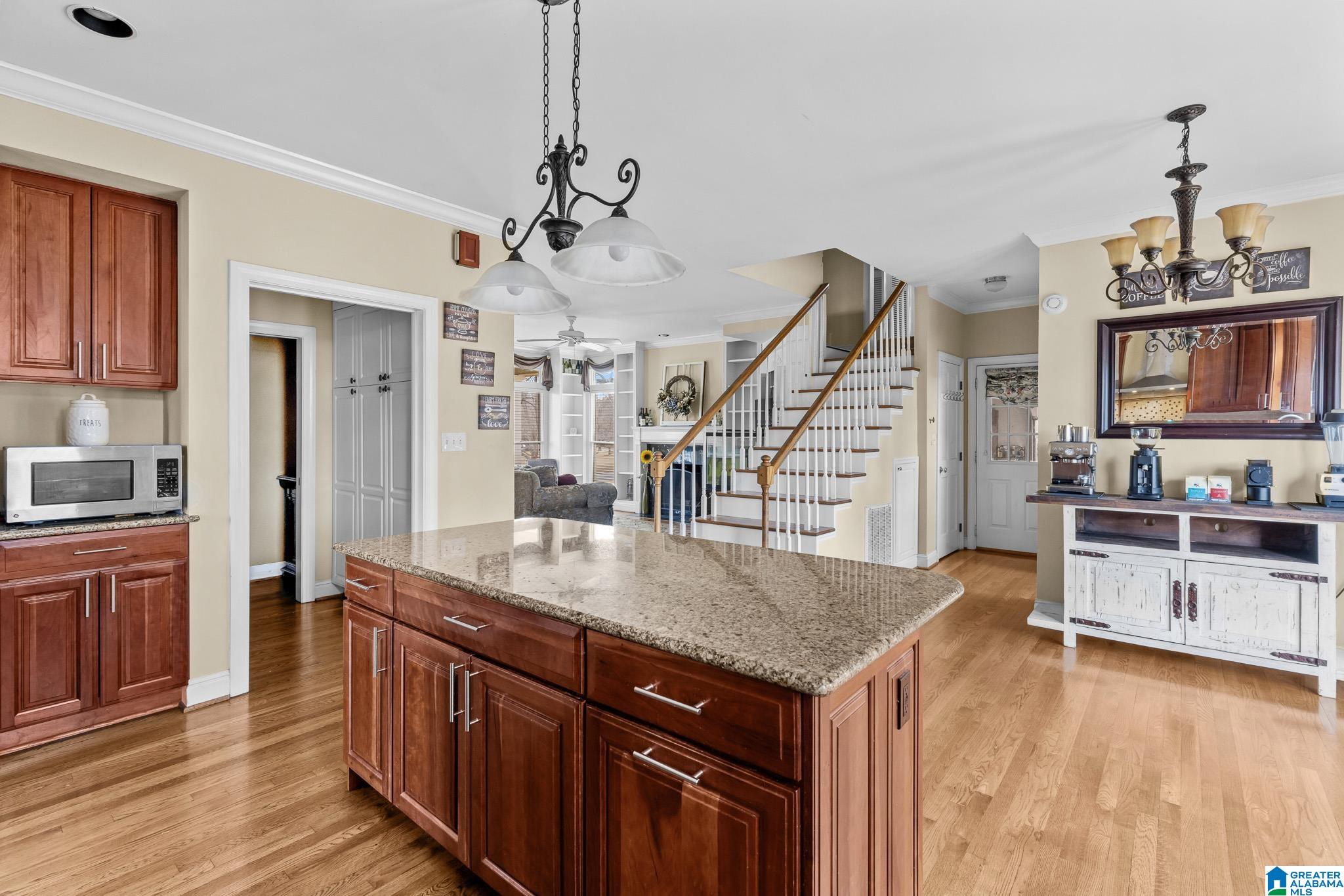 1938 PLEASANT RIDGE LOOP