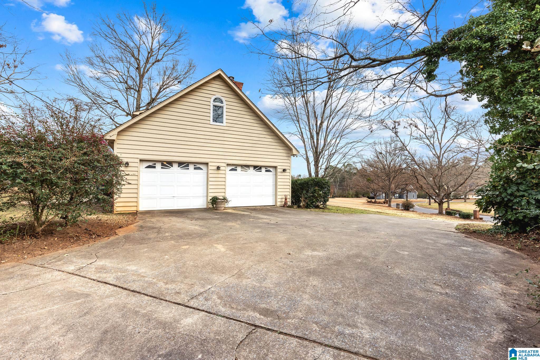 1938 PLEASANT RIDGE LOOP