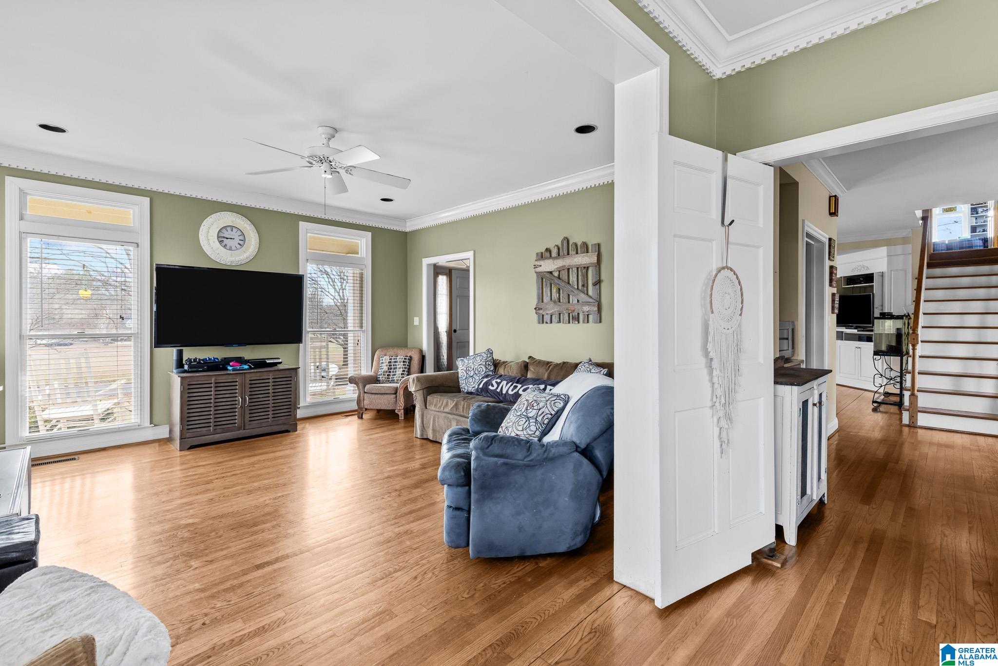 1938 PLEASANT RIDGE LOOP