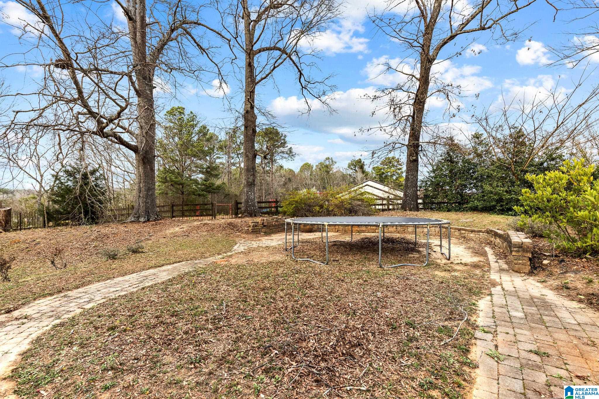 1938 PLEASANT RIDGE LOOP