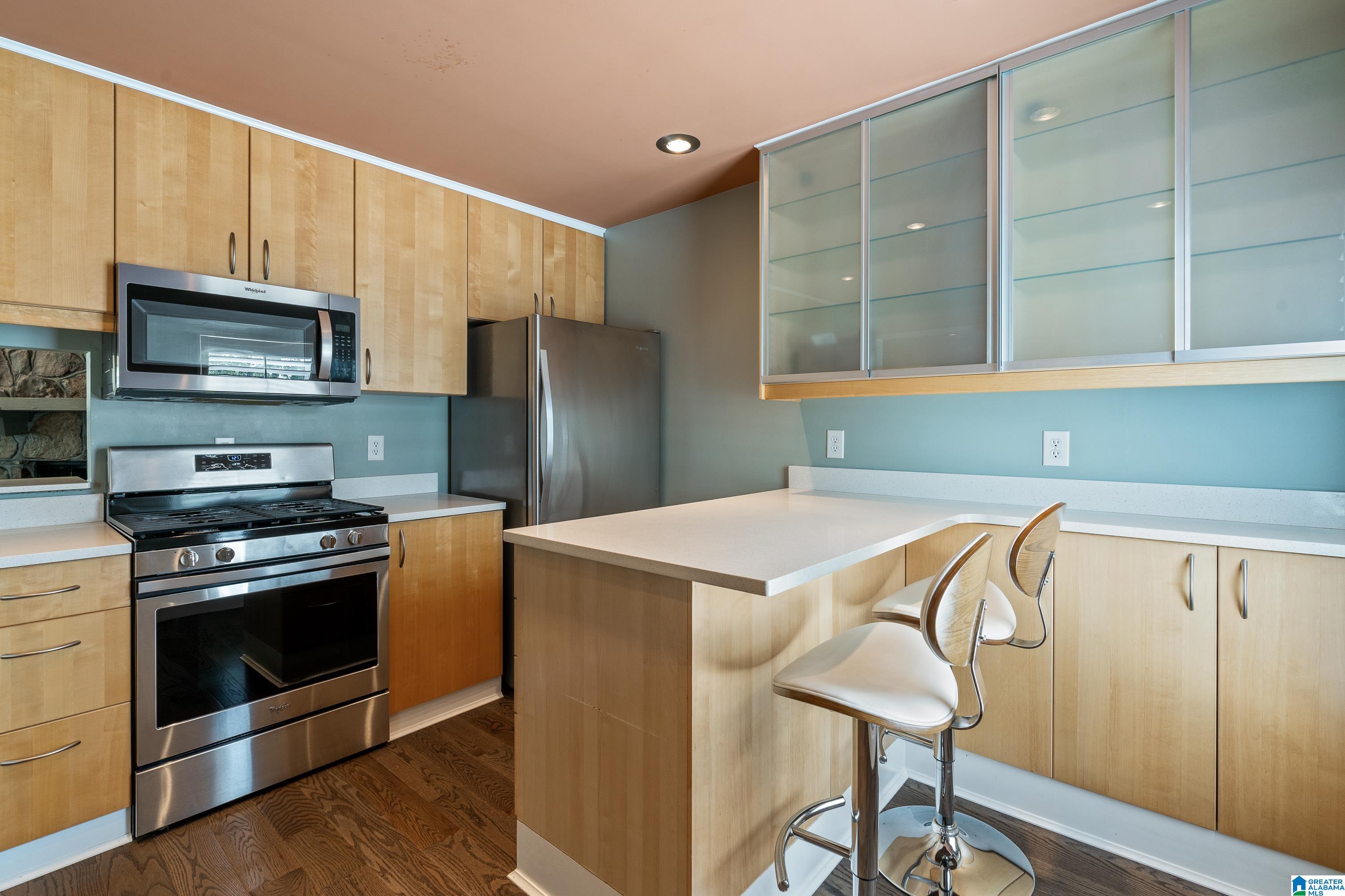 2400 CANDLEBROOK DRIVE