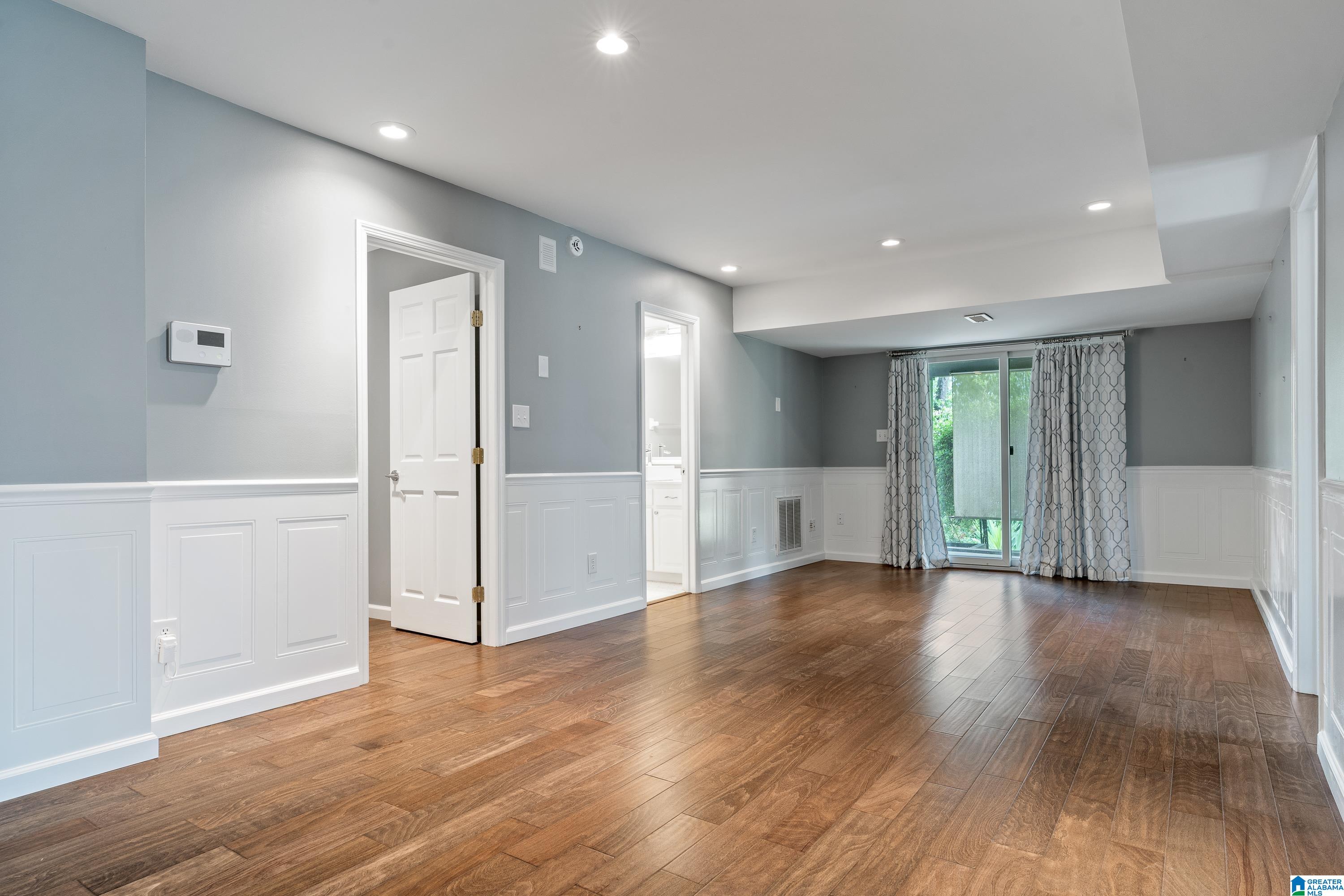 2400 CANDLEBROOK DRIVE