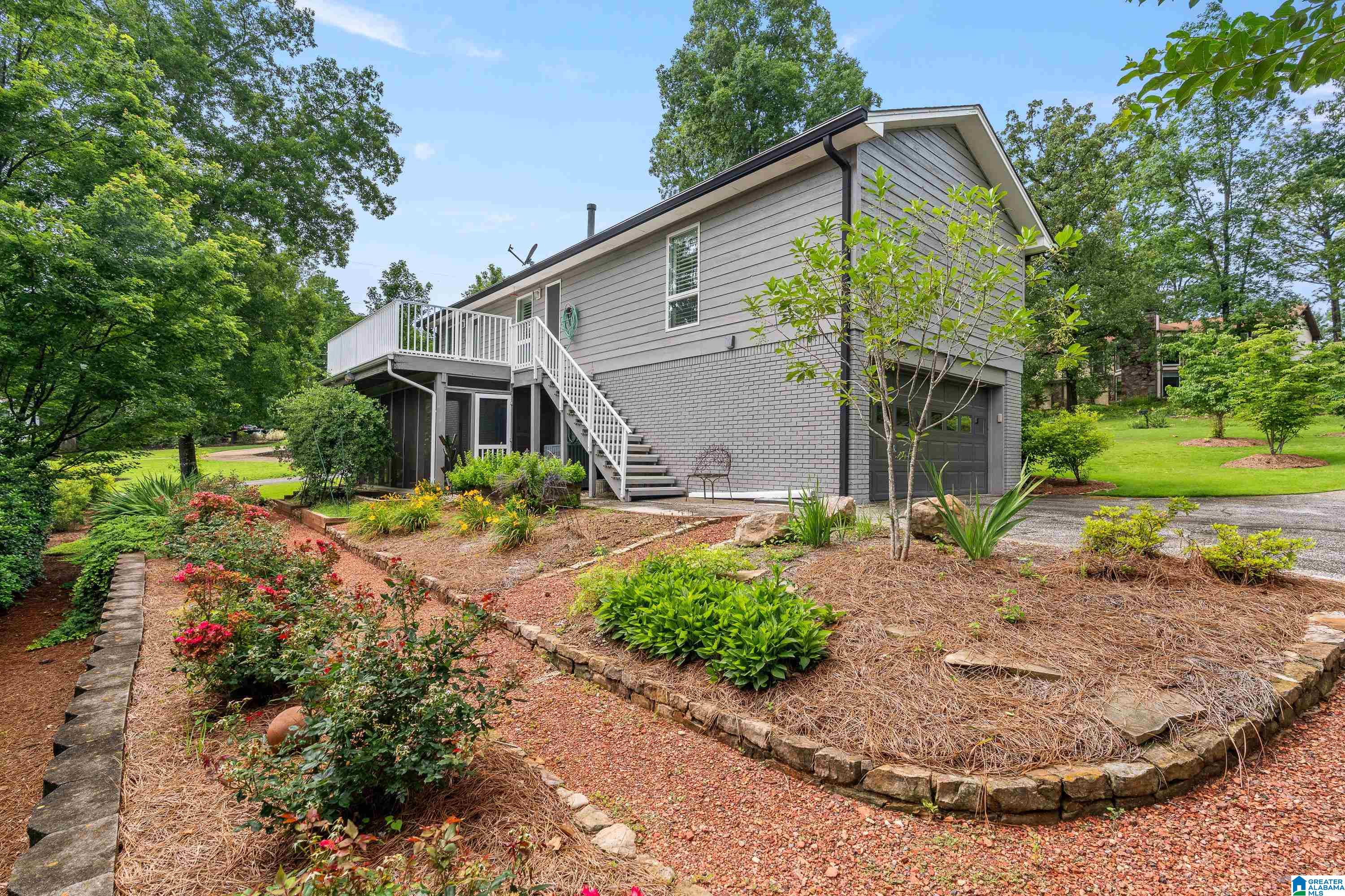 2400 CANDLEBROOK DRIVE