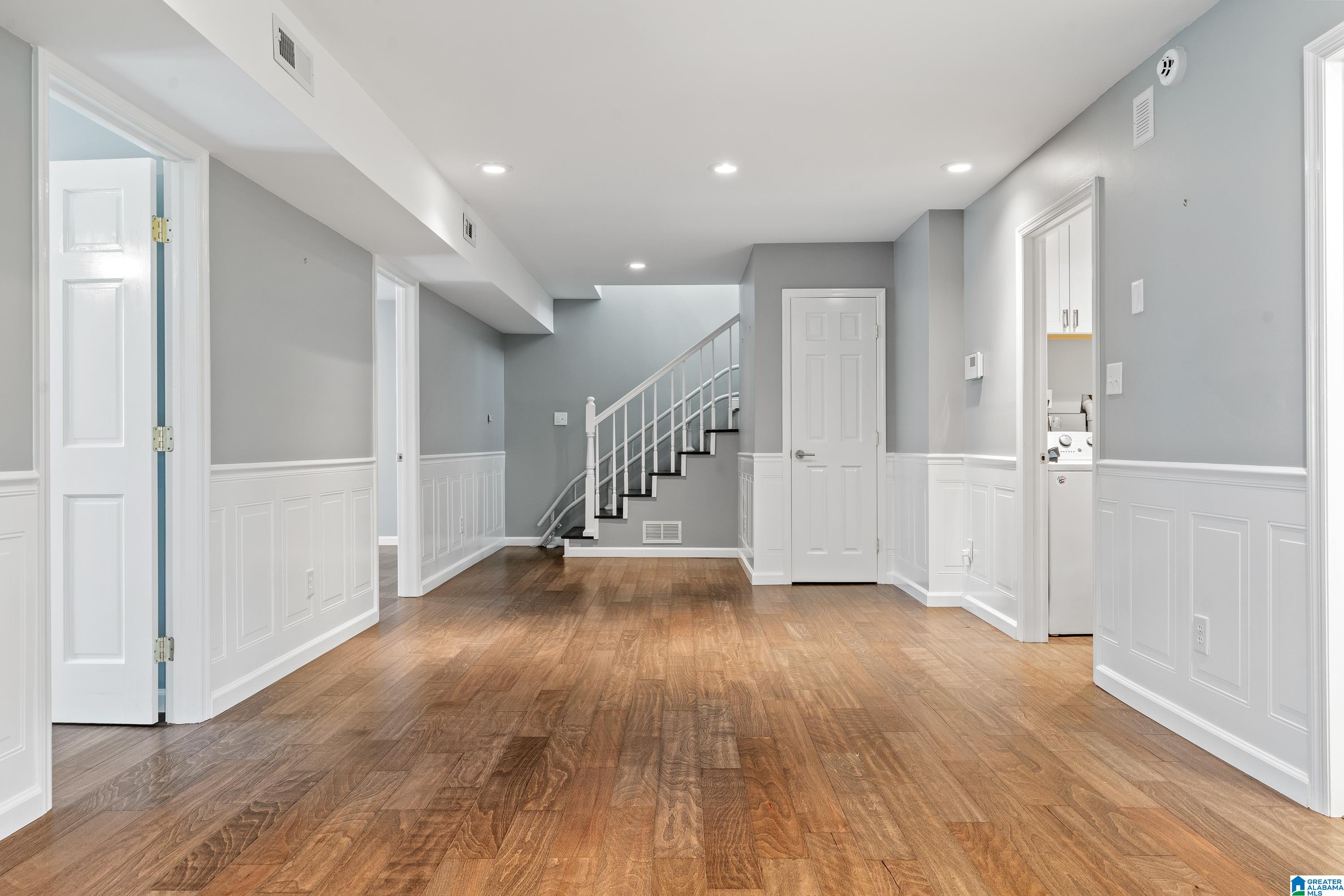 2400 CANDLEBROOK DRIVE