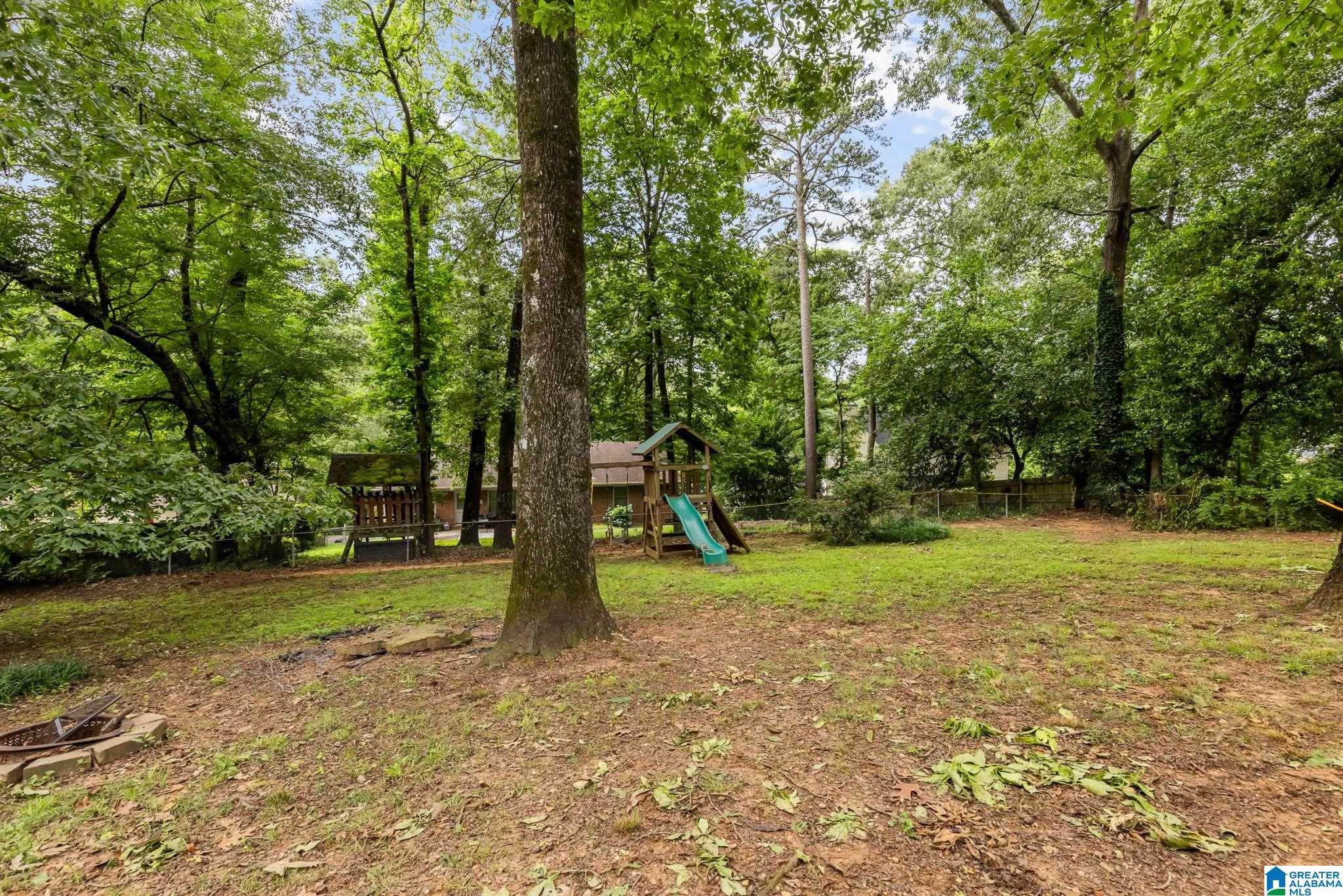 1919 WISTERWOOD DRIVE