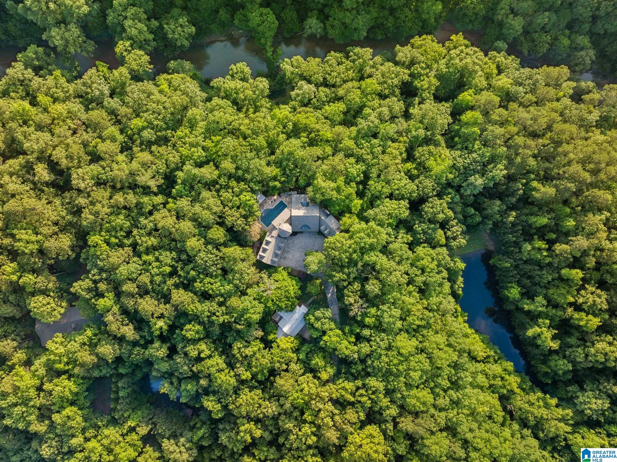 2055 RIDGE LAKE DRIVE