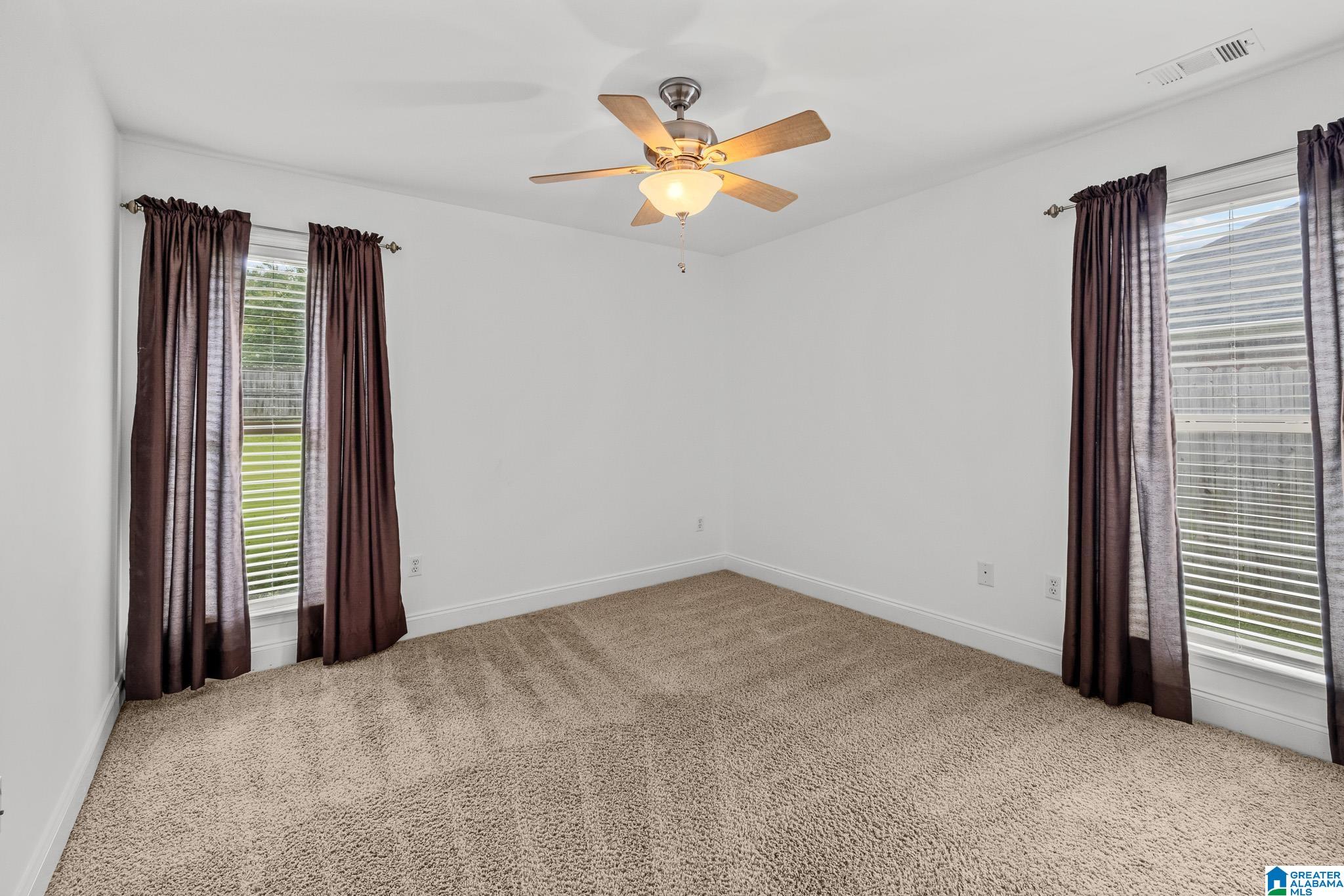 2043 MAPLEWOOD LANE