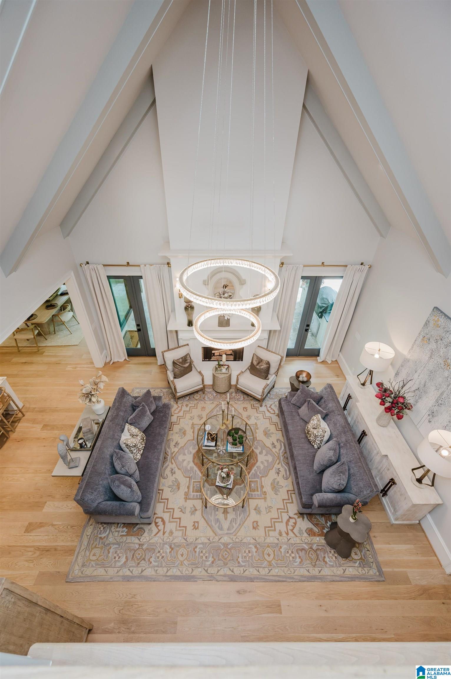 2089 HIGHLAND GATE WAY