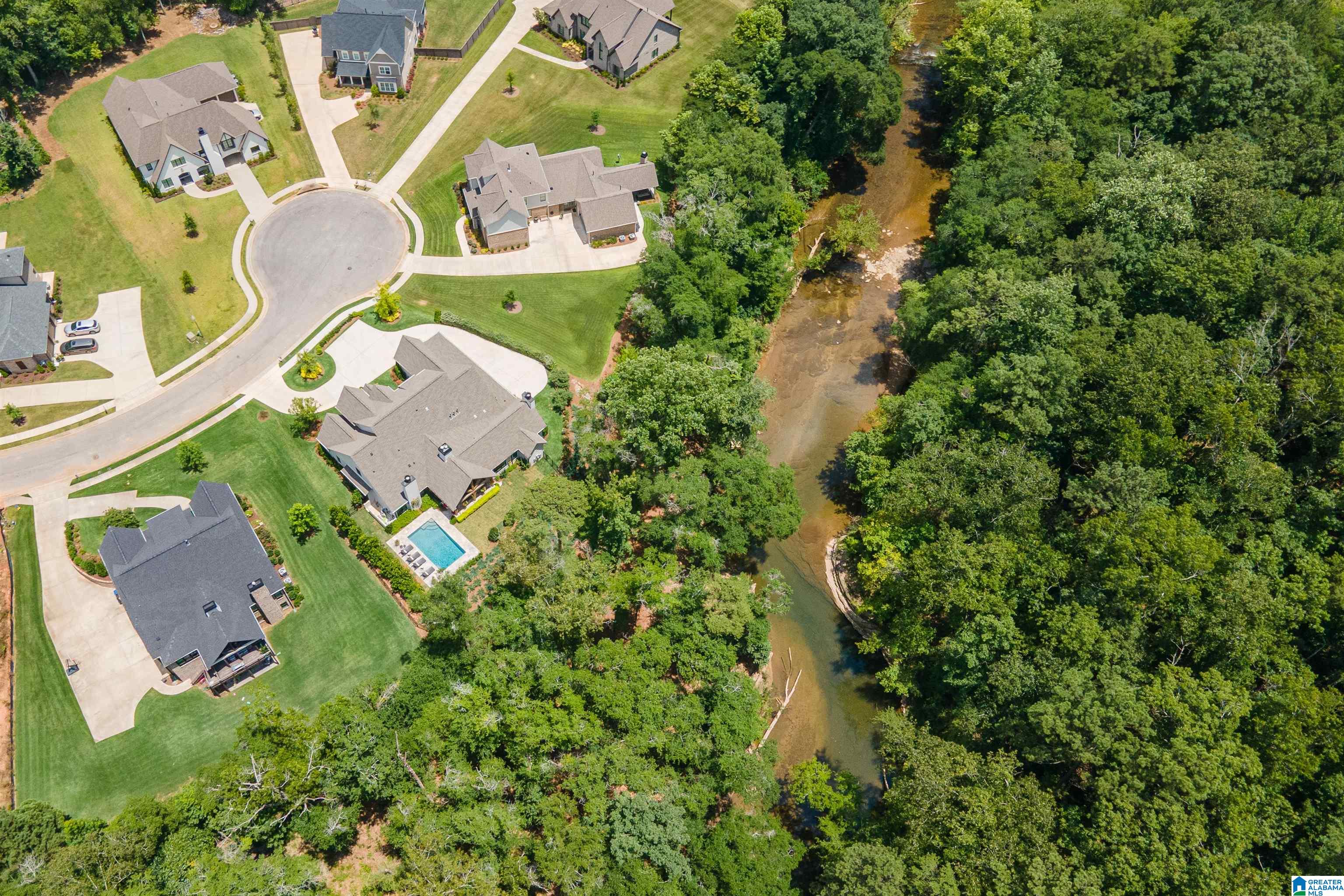 2089 HIGHLAND GATE WAY