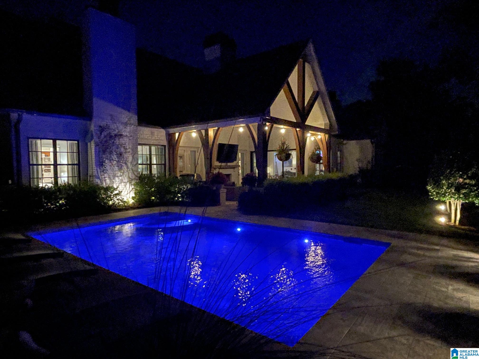 2089 HIGHLAND GATE WAY