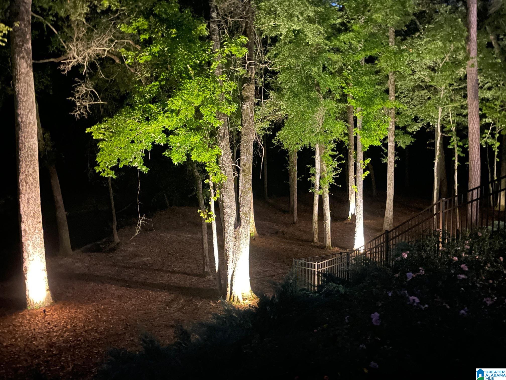 2089 HIGHLAND GATE WAY