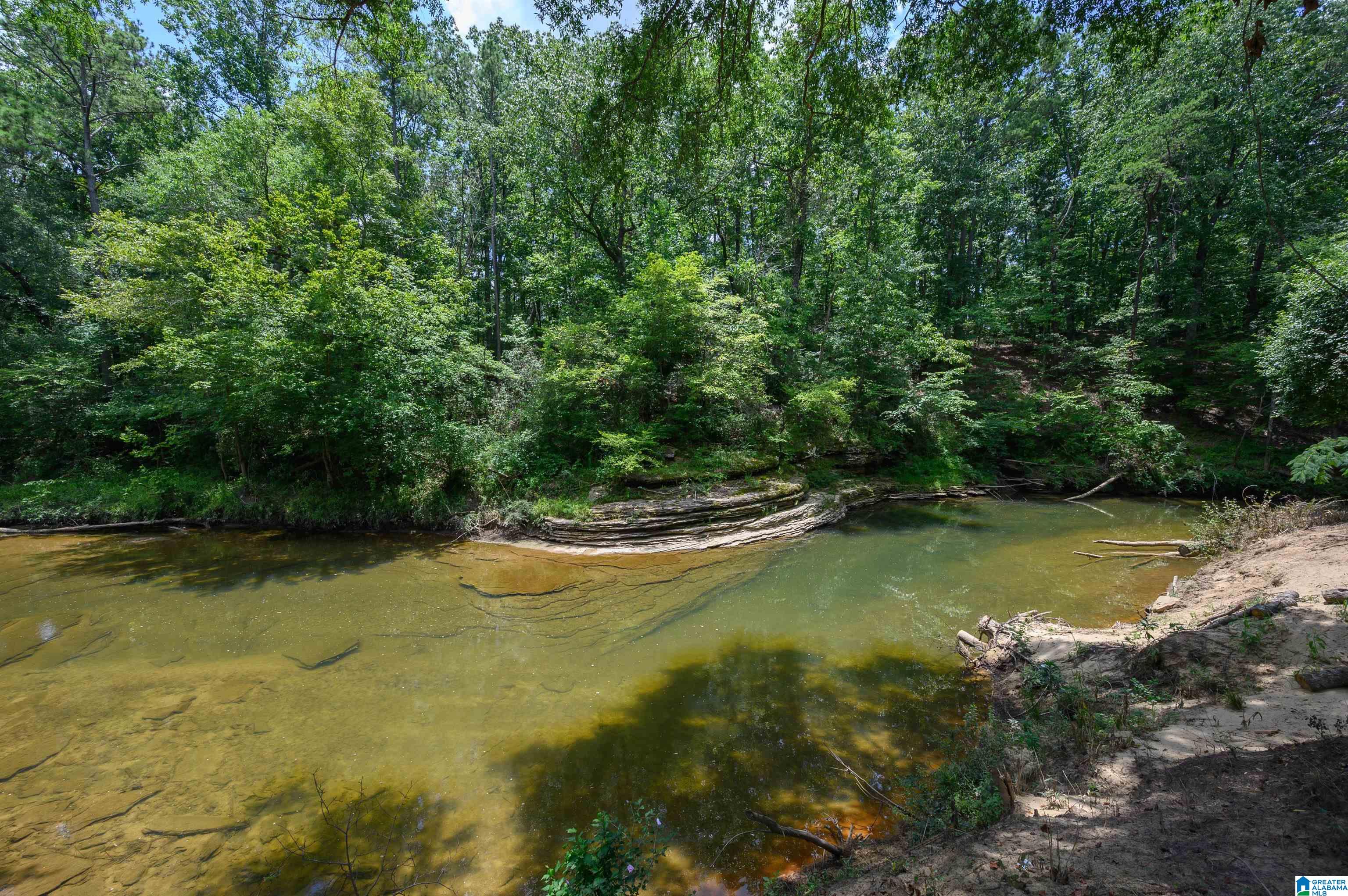 2089 HIGHLAND GATE WAY