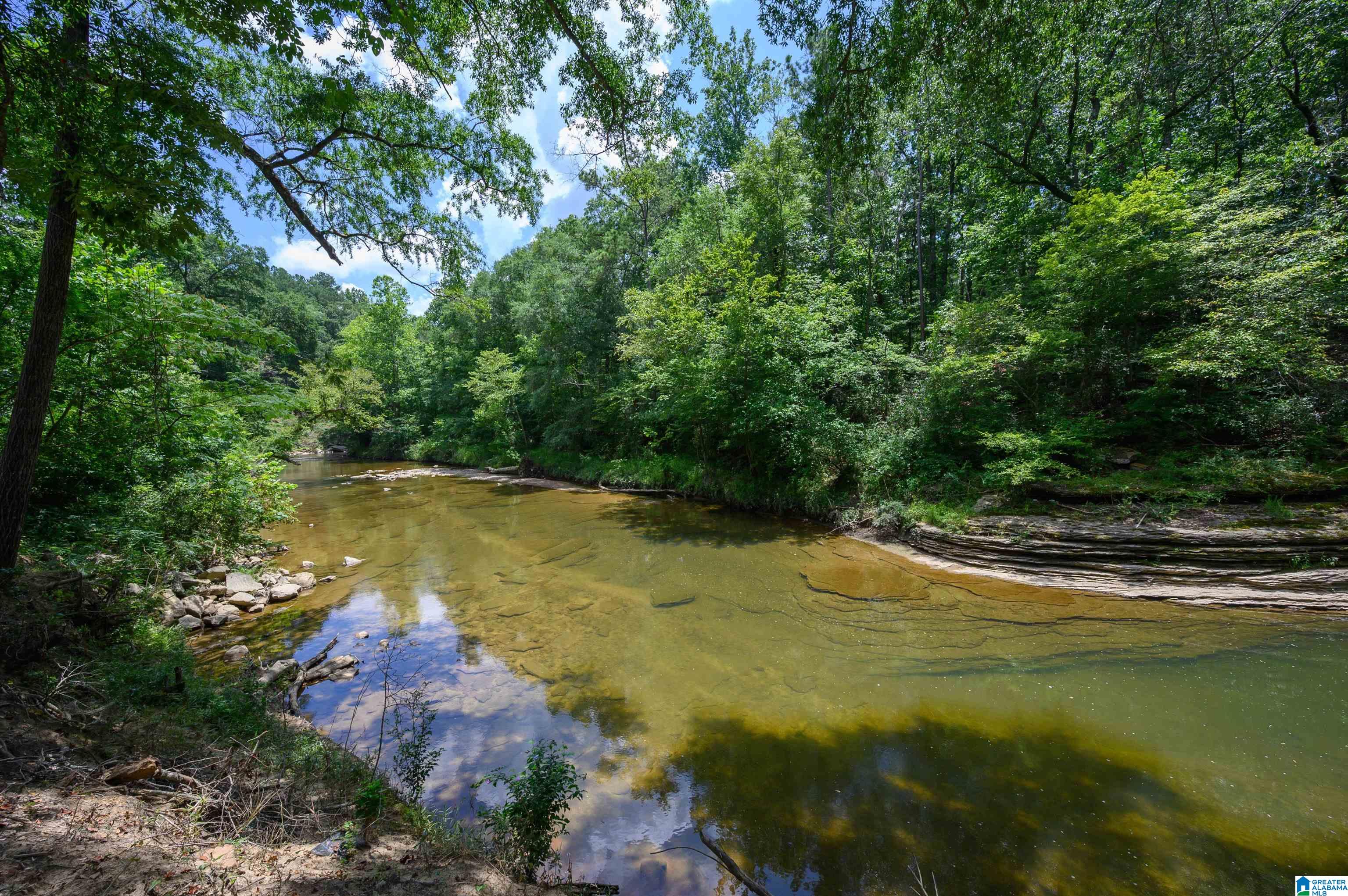 2089 HIGHLAND GATE WAY