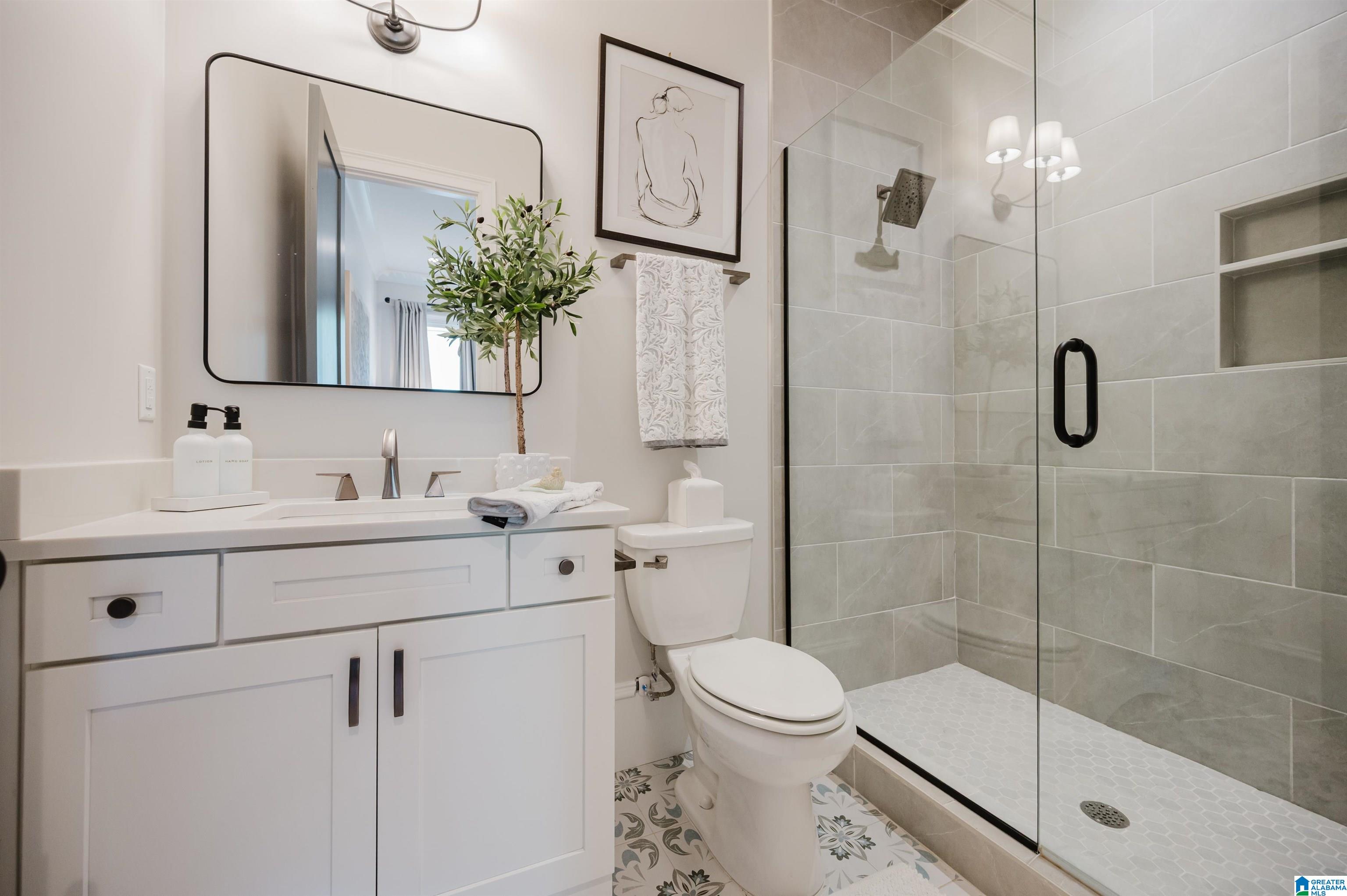 2089 HIGHLAND GATE WAY