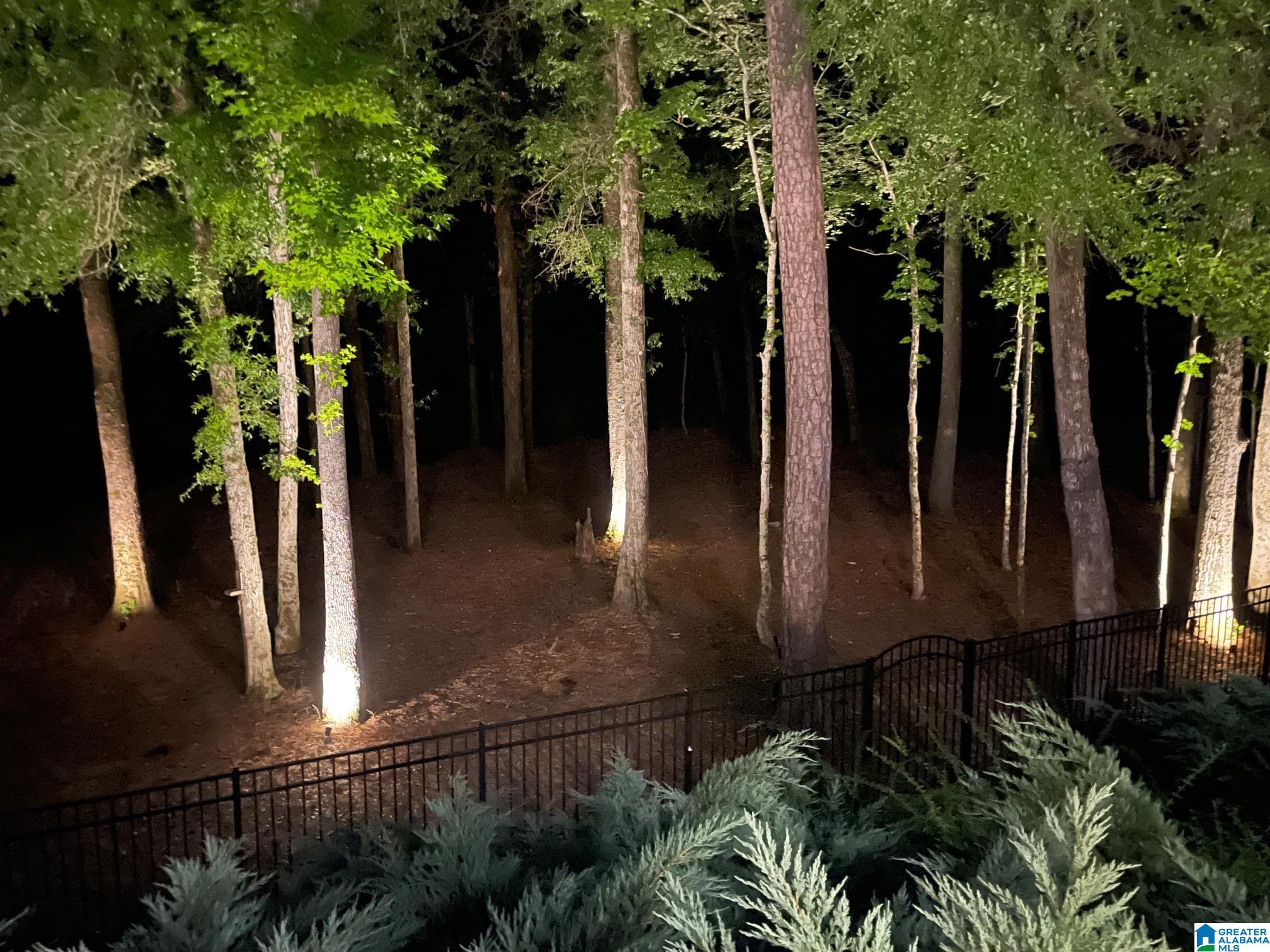 2089 HIGHLAND GATE WAY