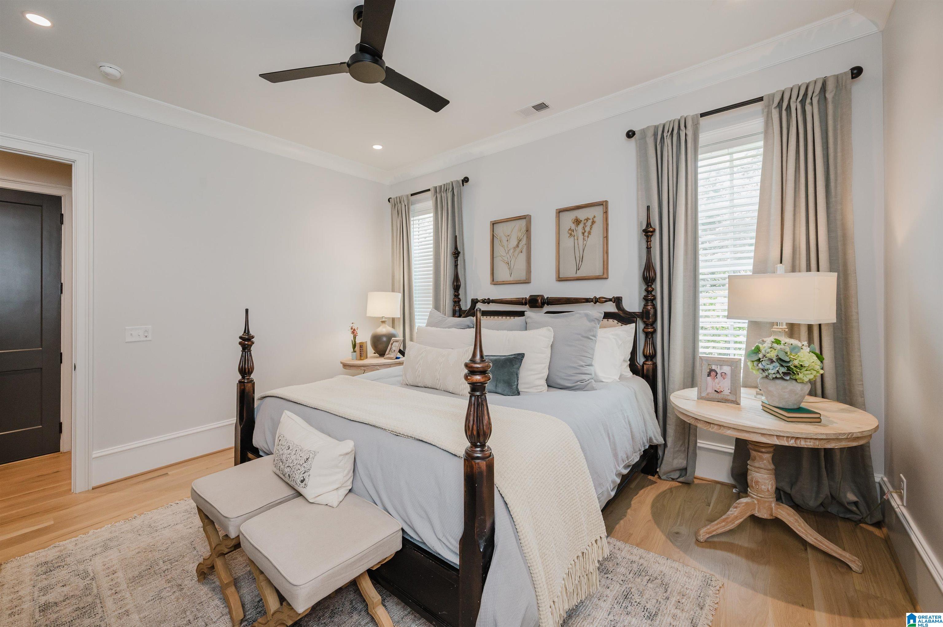 2089 HIGHLAND GATE WAY