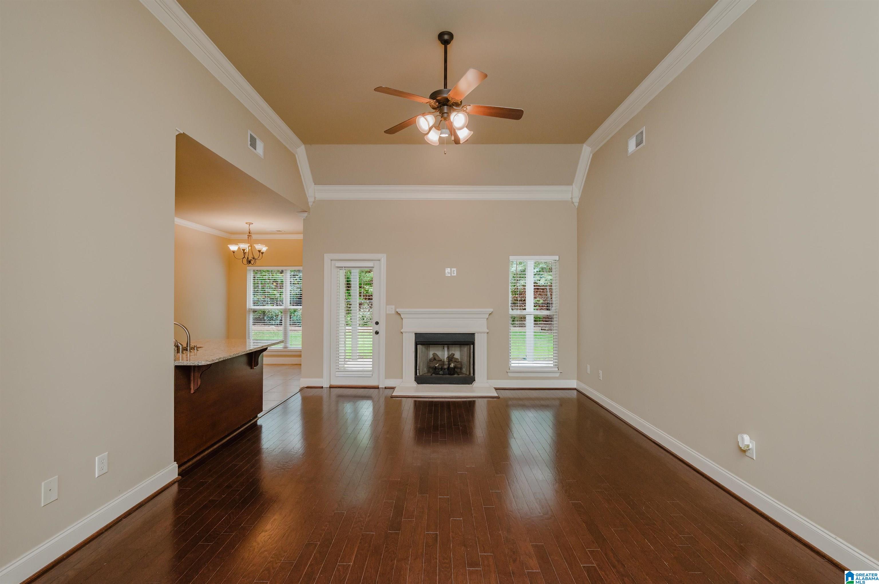 205 PERTHSHIRE COVE