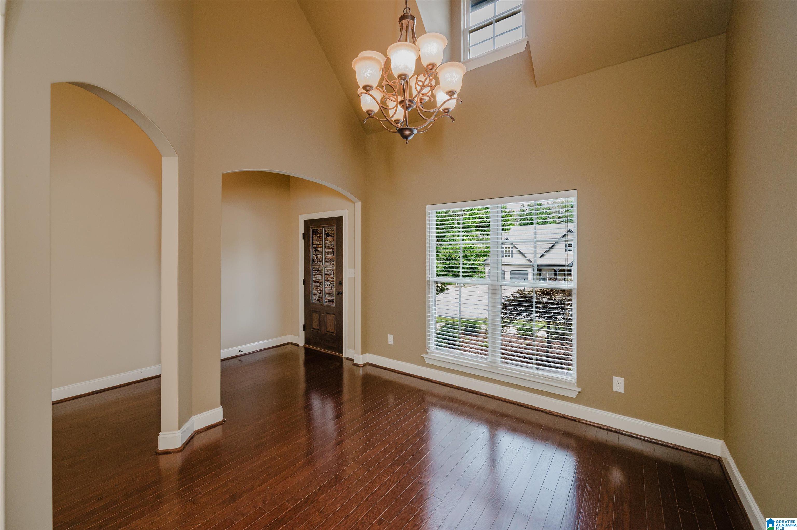 205 PERTHSHIRE COVE