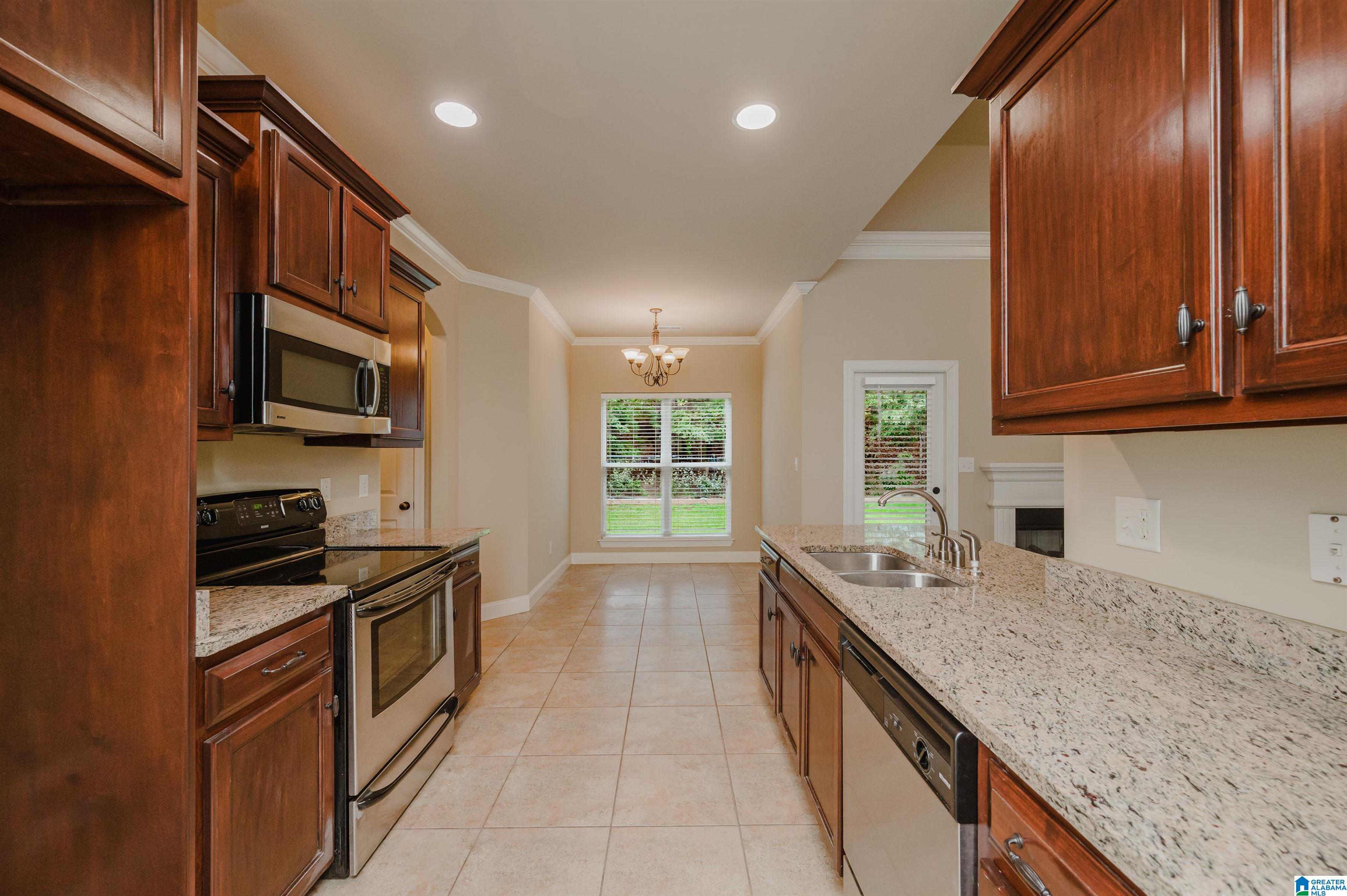 205 PERTHSHIRE COVE