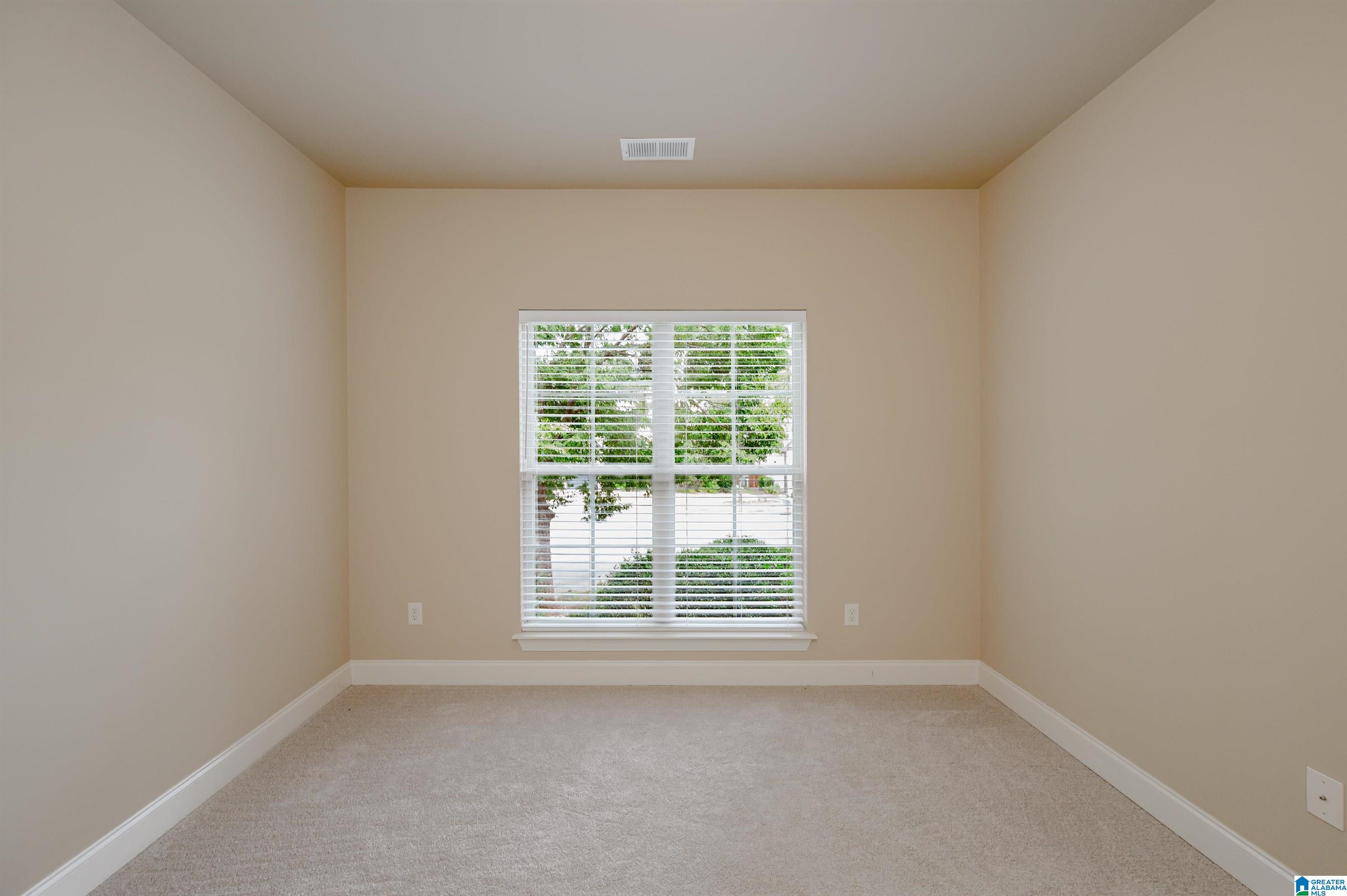 205 PERTHSHIRE COVE
