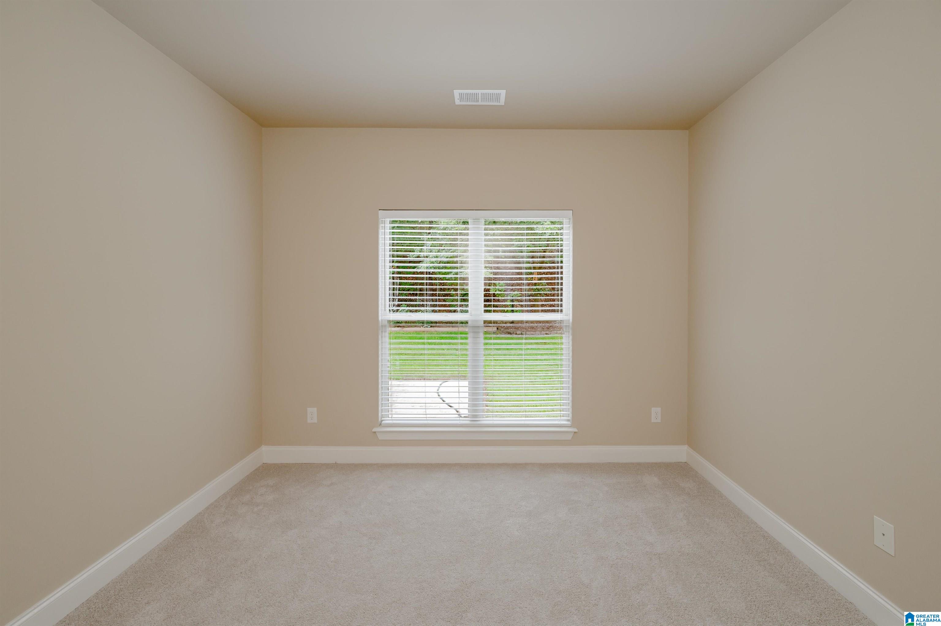 205 PERTHSHIRE COVE