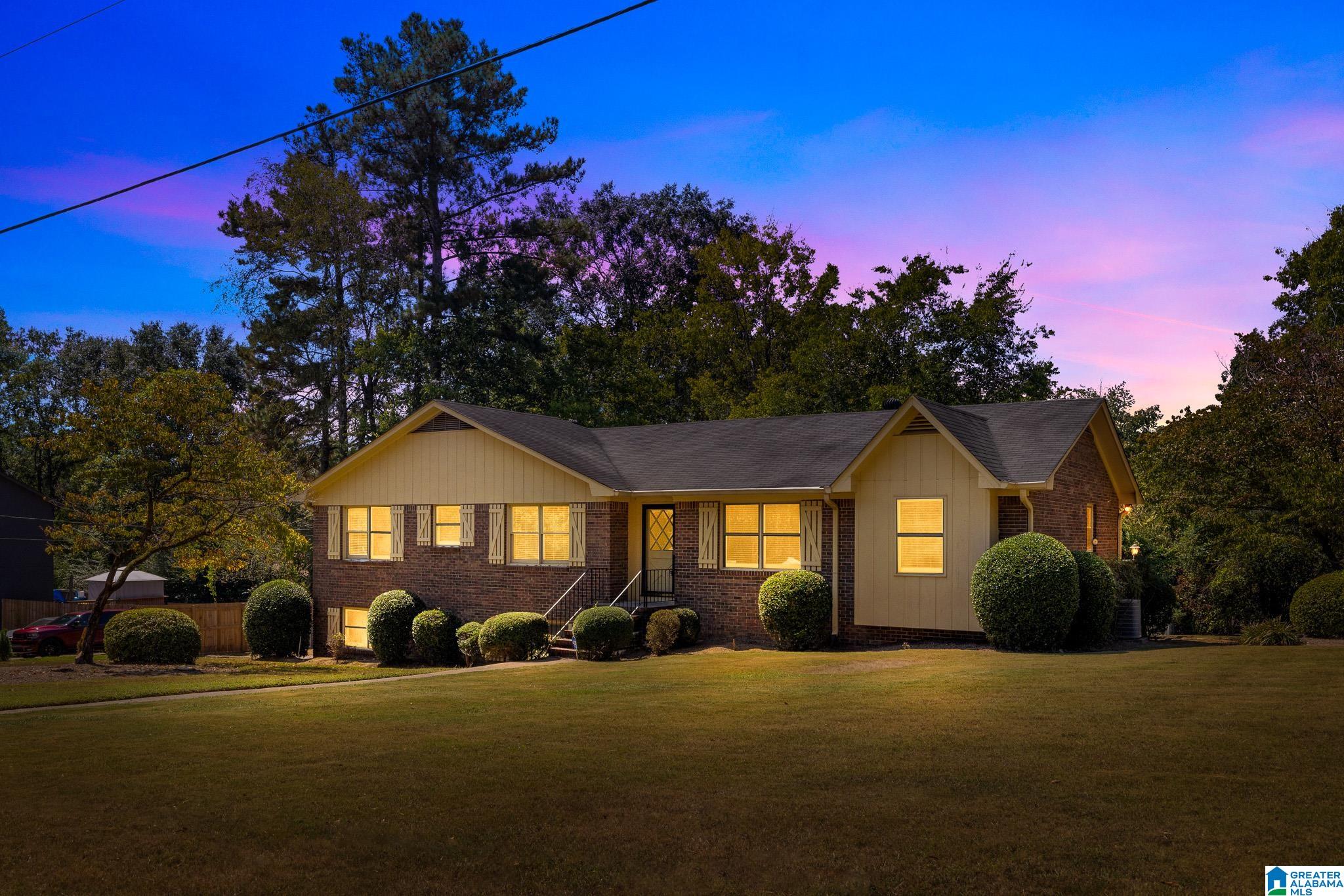 2601 DIAMOND CIRCLE