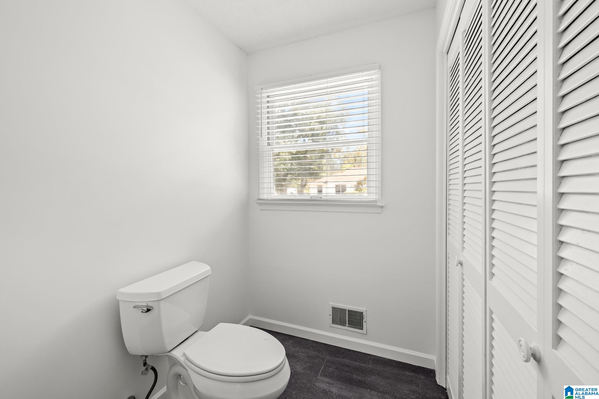 2601 DIAMOND CIRCLE