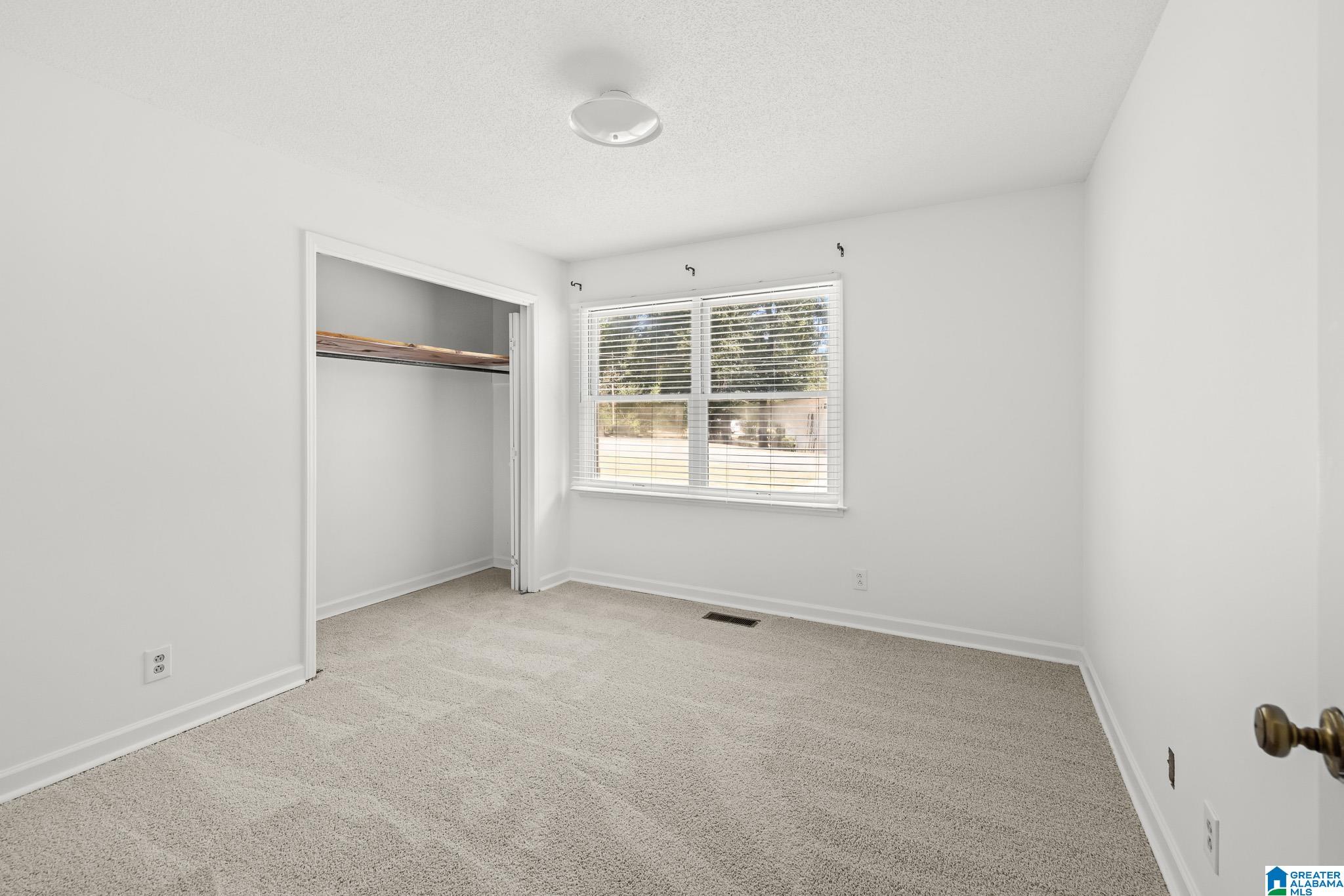 2601 DIAMOND CIRCLE