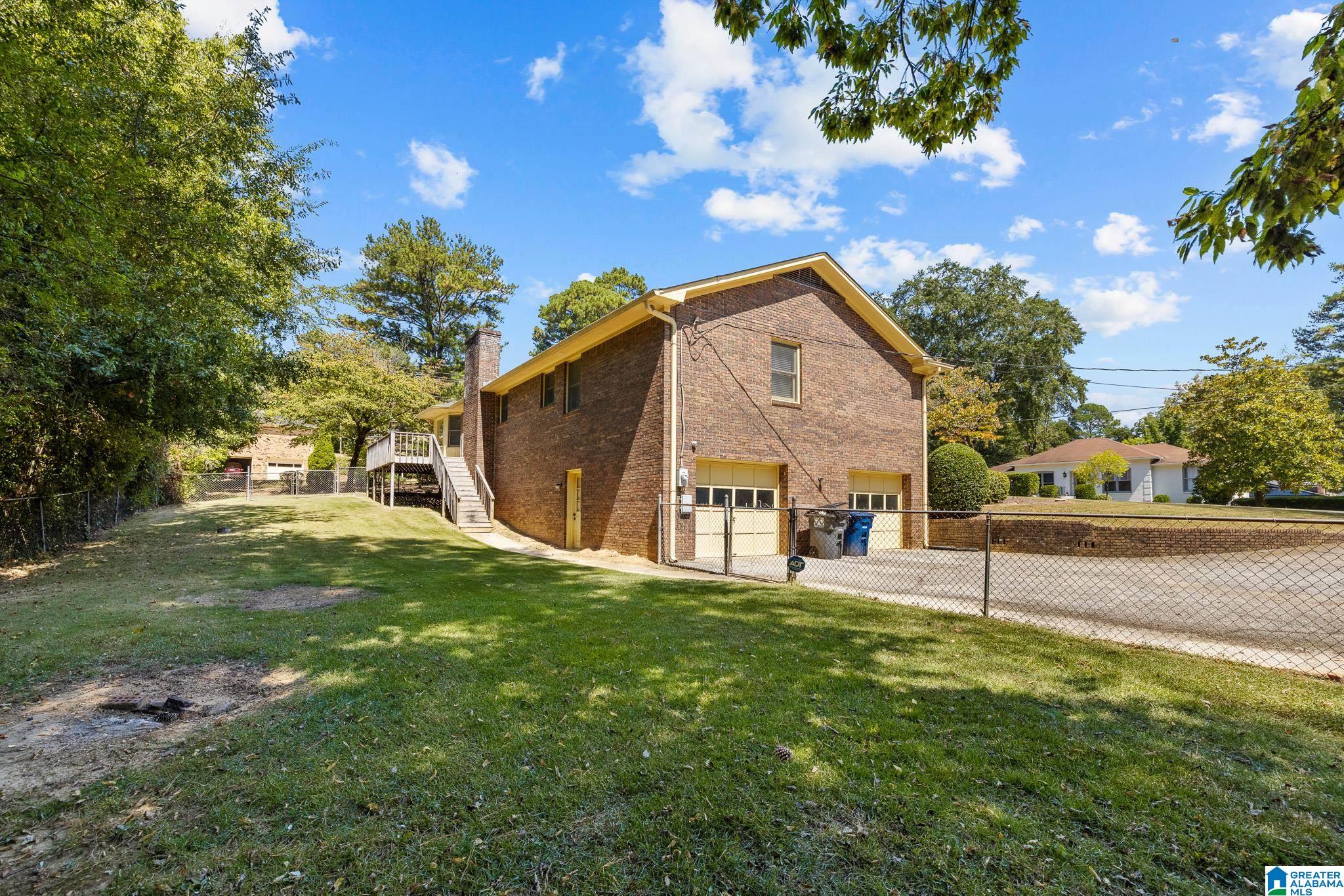 2601 DIAMOND CIRCLE