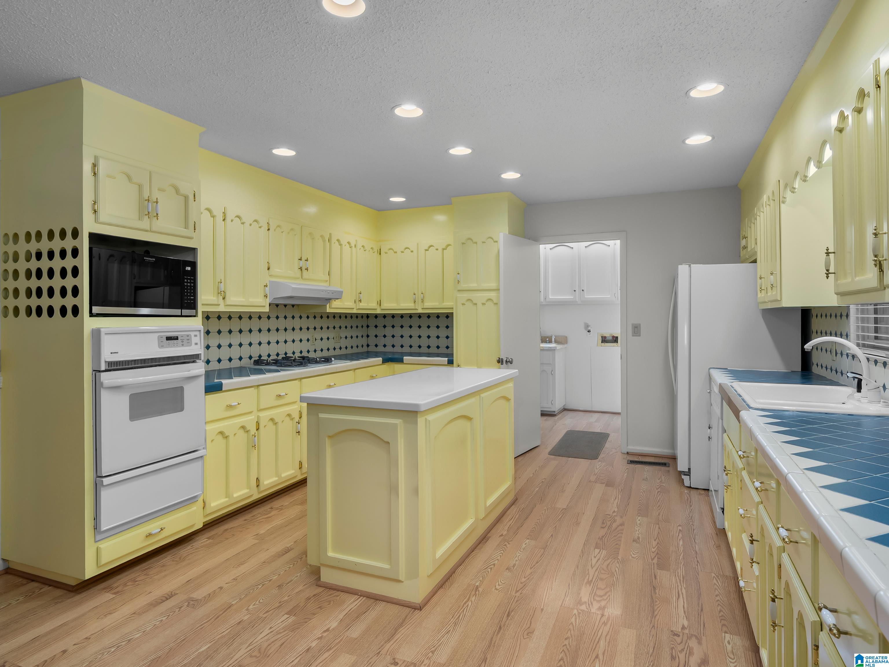 5901 OLD HUNTSVILLE ROAD