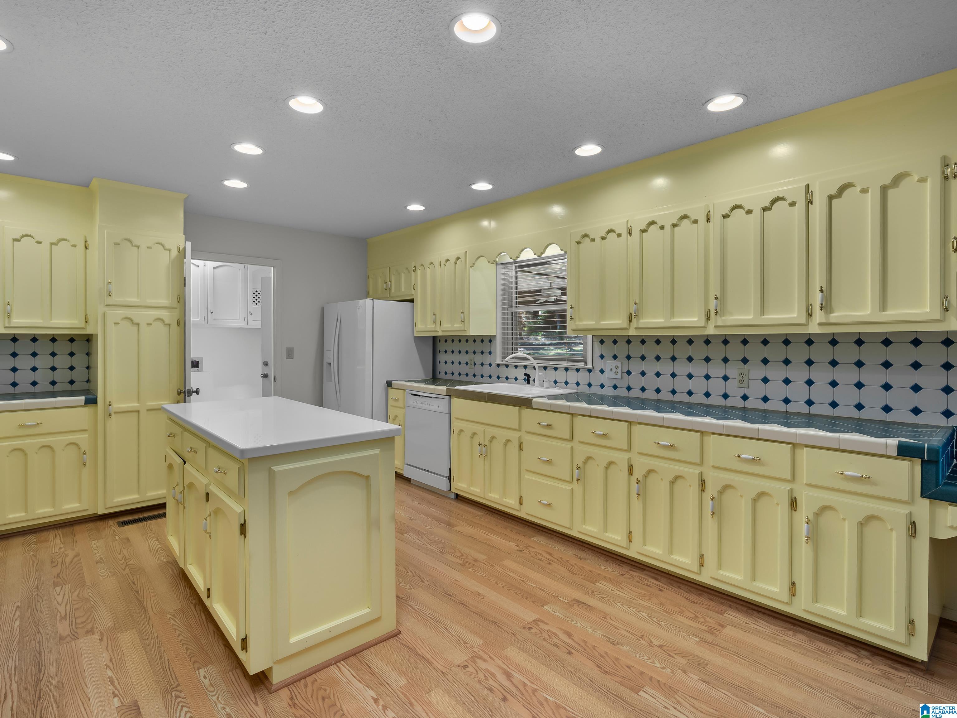 5901 OLD HUNTSVILLE ROAD