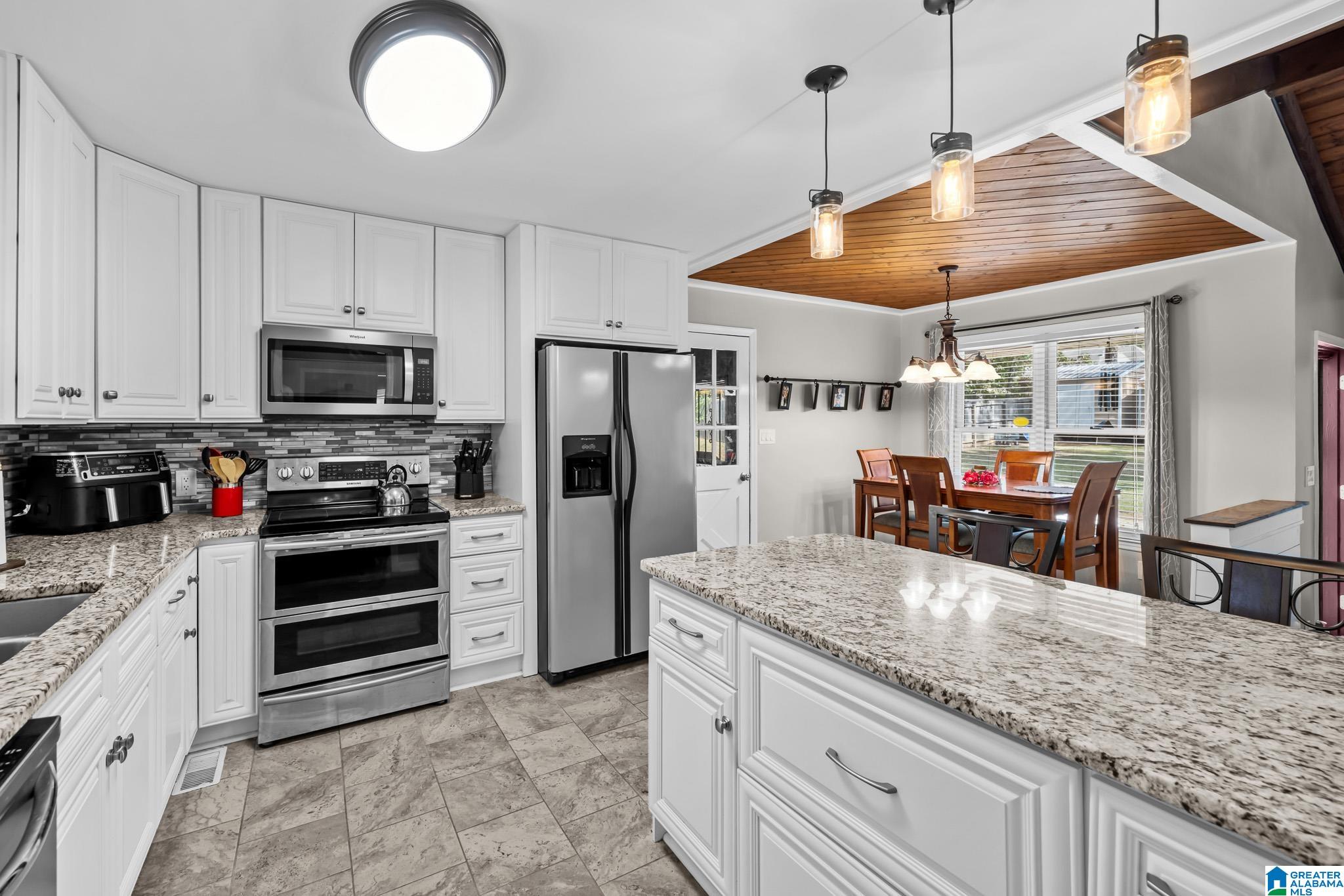 13421 GLORIA DRIVE