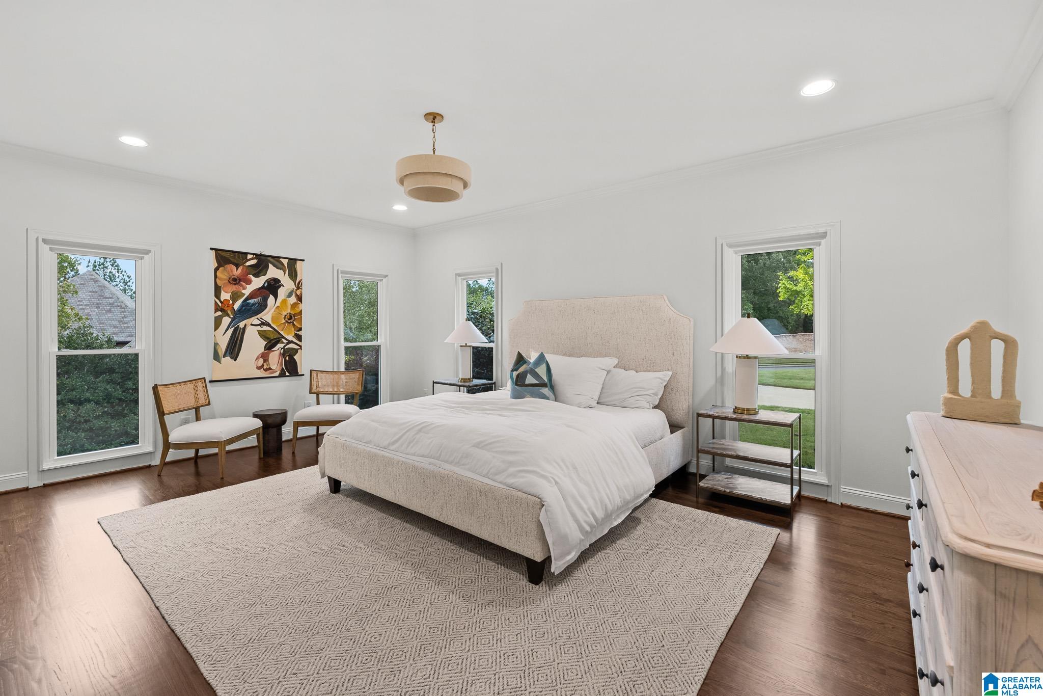 4841 SOUTHLAKE PARKWAY