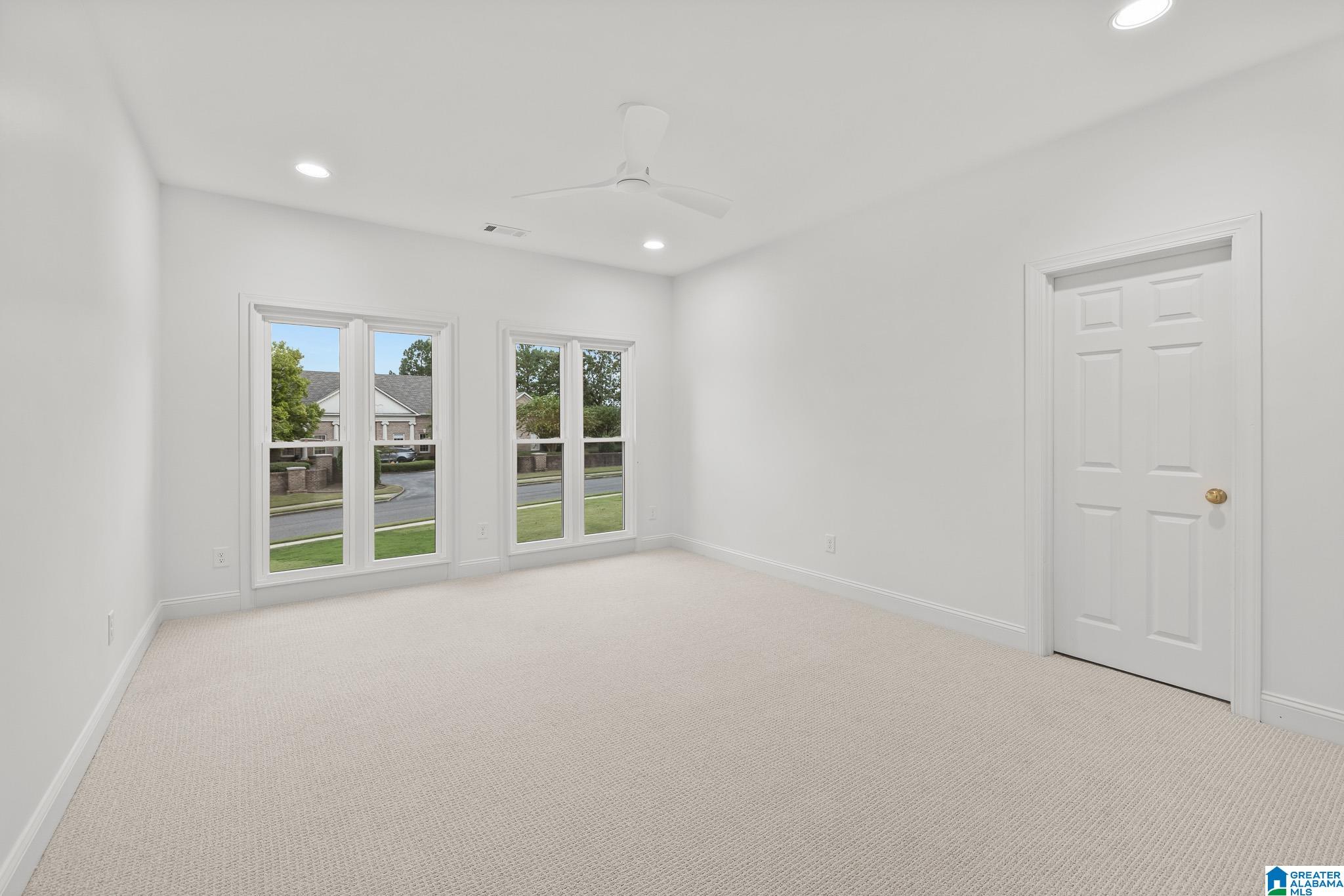 4841 SOUTHLAKE PARKWAY