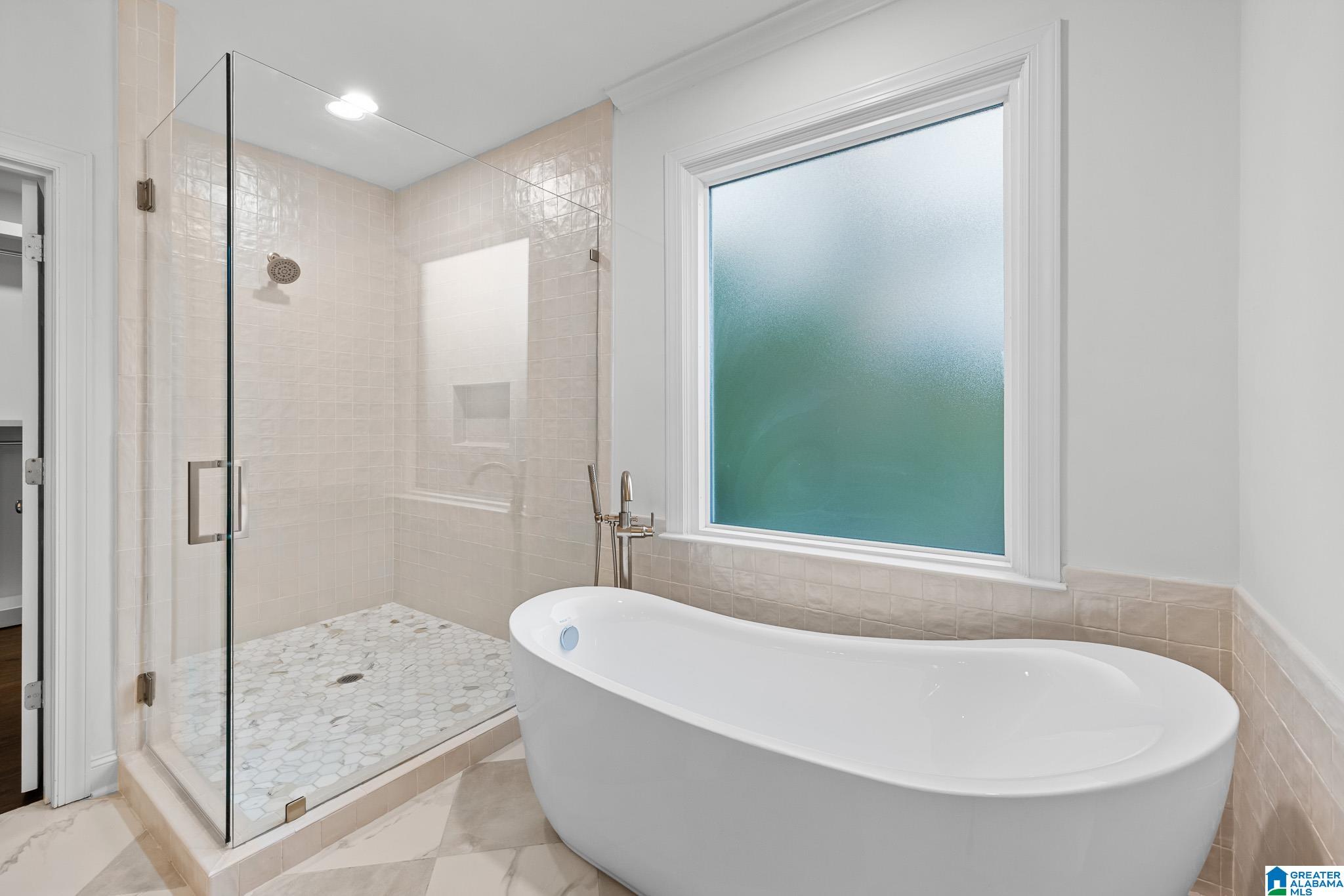 4841 SOUTHLAKE PARKWAY