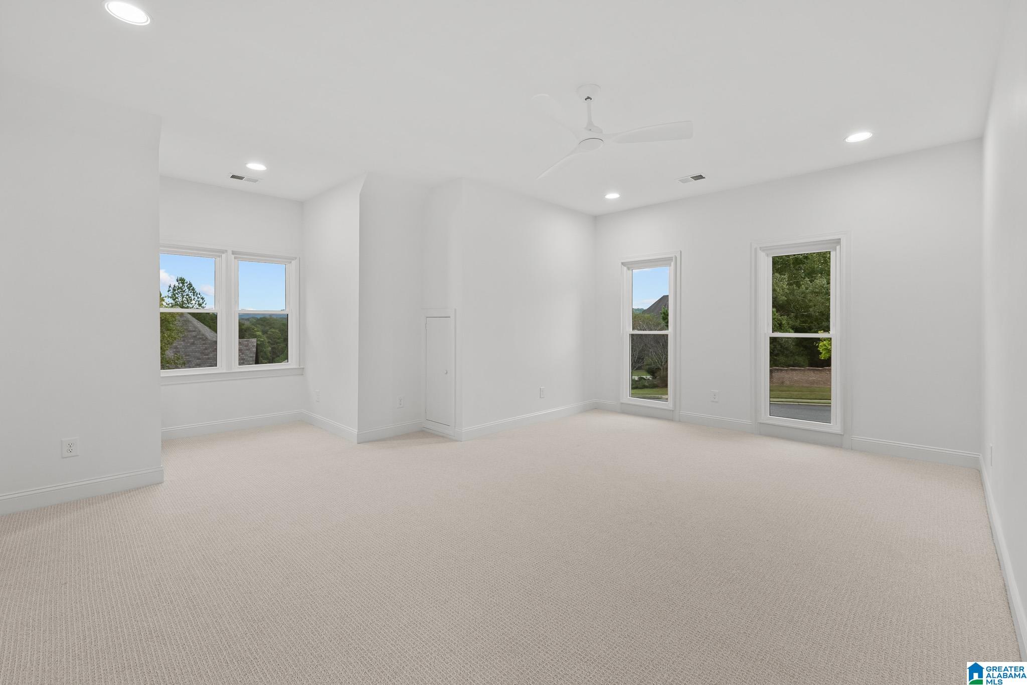 4841 SOUTHLAKE PARKWAY